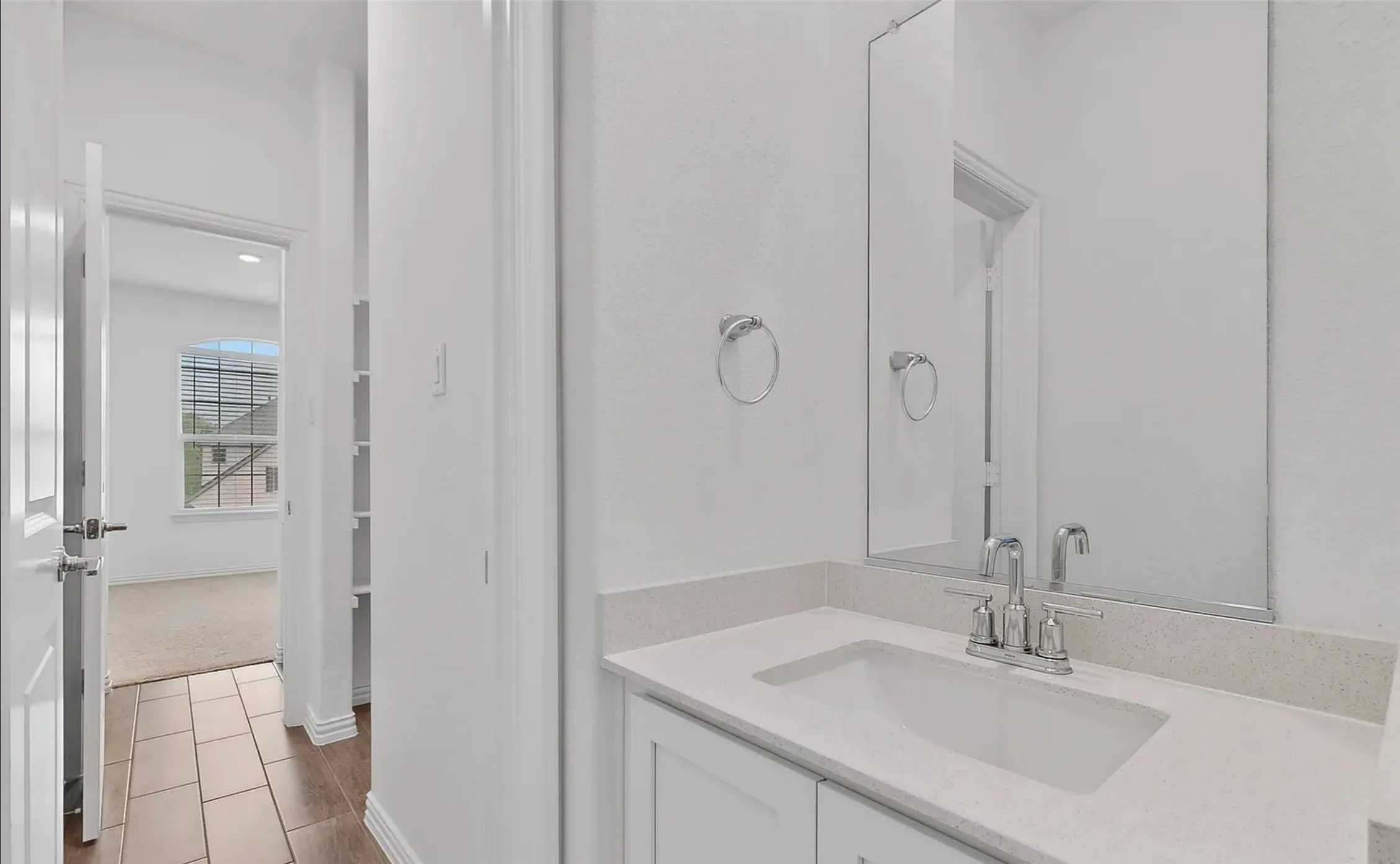 Single Family Residence For Rent in Denton County , 1505 Kurelek Drive, Little Elm, Texas 75068, 5 Bedroom, 5 Bathroom, 2 Garage spaces, 3,401 Sqft, built in 2023, mls#21341014, Real Estate Agent in Little Elm, Homes For Rent in Denton county, Homes For Rent in Little Elm, Realtor in Little Elm Texas, Real Estate Brokerage Independent Realty Texas, Luminita Cordes Realtor