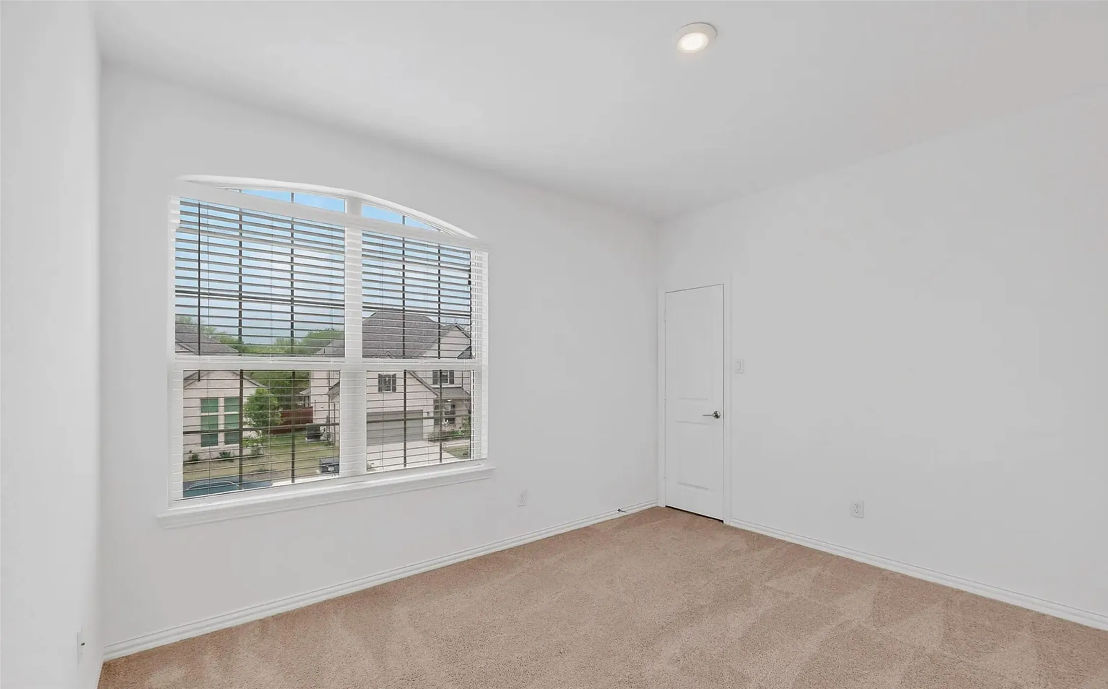 Single Family Residence For Rent in Denton County , 1505 Kurelek Drive, Little Elm, Texas 75068, 5 Bedroom, 5 Bathroom, 2 Garage spaces, 3,401 Sqft, built in 2023, mls#21341014, Real Estate Agent in Little Elm, Homes For Rent in Denton county, Homes For Rent in Little Elm, Realtor in Little Elm Texas, Real Estate Brokerage Independent Realty Texas, Luminita Cordes Realtor