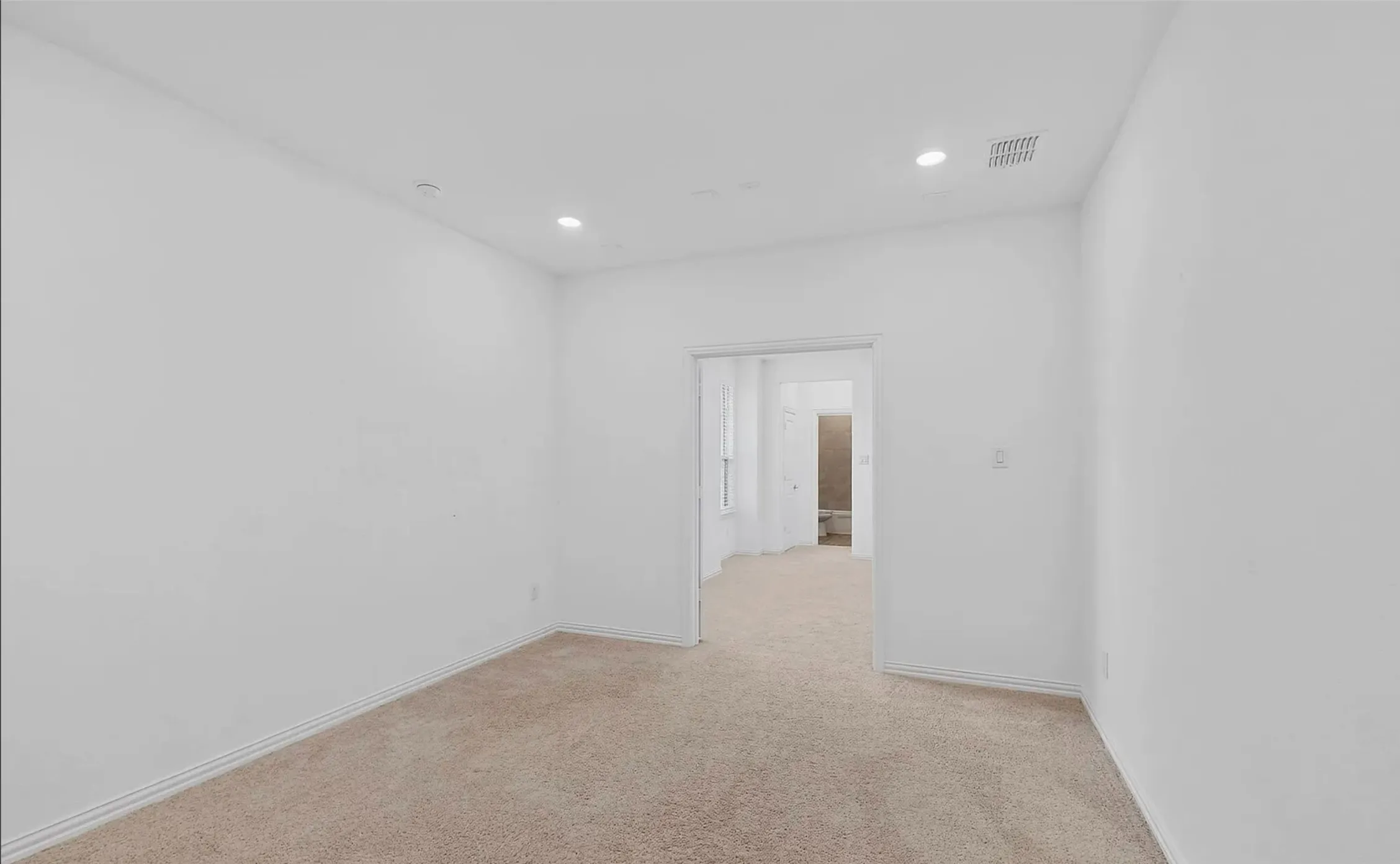 Single Family Residence For Rent in Denton County , 1505 Kurelek Drive, Little Elm, Texas 75068, 5 Bedroom, 5 Bathroom, 2 Garage spaces, 3,401 Sqft, built in 2023, mls#21341014, Real Estate Agent in Little Elm, Homes For Rent in Denton county, Homes For Rent in Little Elm, Realtor in Little Elm Texas, Real Estate Brokerage Independent Realty Texas, Luminita Cordes Realtor