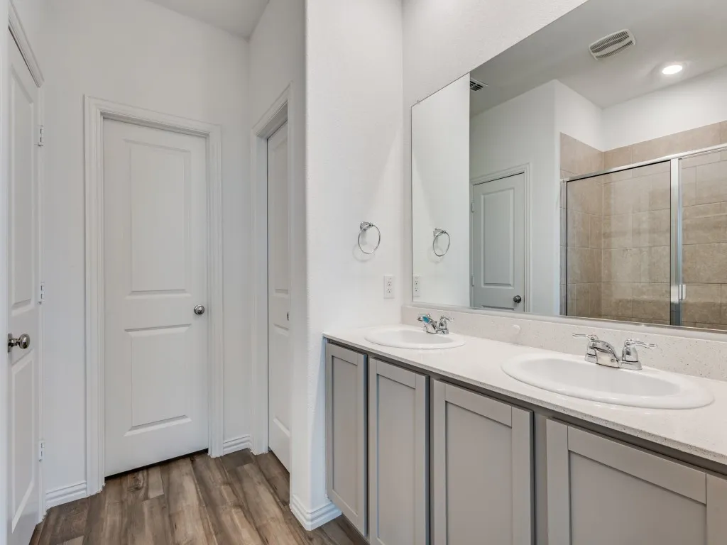 Single Family Residence For Rent in Collin County , 1601 Madison Drive, Anna, Texas 75409, 3 Bedroom, 2 Bathroom, 2 Garage spaces, 1,606 Sqft, built in 2022, mls#21341022, Real Estate Agent in Anna, Homes For Rent in Collin county, Homes For Rent in Anna, Realtor in Anna Texas, Real Estate Brokerage Independent Realty Texas, Luminita Cordes Realtor