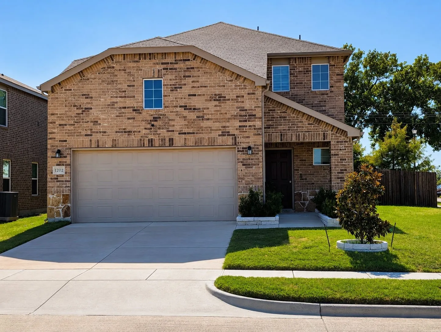 Single Family Residence For Sale in Kaufman County , 1202 Lavaca Drive, Forney, Texas 75126, 4 Bedrooms, 3 Bathrooms, 1 Garage spaces, 2,396 Sqft, built in 2022, Price $314,900, mls#21339105, Real Estate Agent in Forney, Homes For Sale in Kaufman county, Homes For Sale in Forney, Realtor in Forney Texas, Real Estate Brokerage Independent Realty Texas, Luminita Cordes Realtor