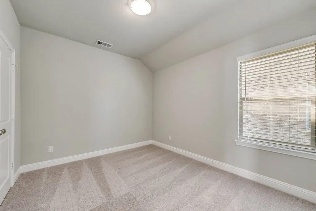 Single Family Residence For Rent in Kaufman County , 1080 Norias Drive, Forney, Texas 75126, 3 Bedroom, 2 Bathroom, 2 Garage spaces, 1,704 Sqft, built in 2021, mls#21342204, Real Estate Agent in Forney, Homes For Rent in Kaufman county, Homes For Rent in Forney, Realtor in Forney Texas, Real Estate Brokerage Independent Realty Texas, Luminita Cordes Realtor