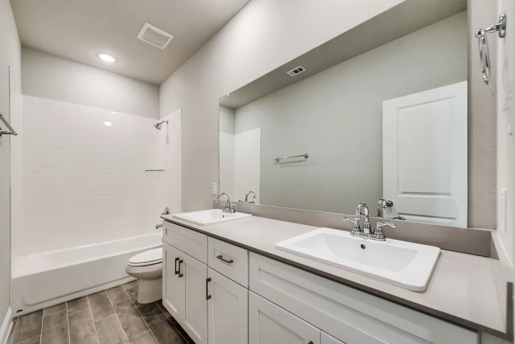 Single Family Residence For Rent in Kaufman County , 1080 Norias Drive, Forney, Texas 75126, 3 Bedroom, 2 Bathroom, 2 Garage spaces, 1,704 Sqft, built in 2021, mls#21342204, Real Estate Agent in Forney, Homes For Rent in Kaufman county, Homes For Rent in Forney, Realtor in Forney Texas, Real Estate Brokerage Independent Realty Texas, Luminita Cordes Realtor