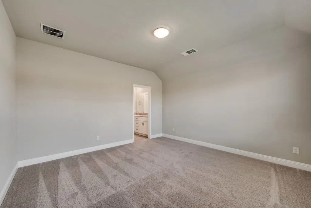 Single Family Residence For Rent in Kaufman County , 1080 Norias Drive, Forney, Texas 75126, 3 Bedroom, 2 Bathroom, 2 Garage spaces, 1,704 Sqft, built in 2021, mls#21342204, Real Estate Agent in Forney, Homes For Rent in Kaufman county, Homes For Rent in Forney, Realtor in Forney Texas, Real Estate Brokerage Independent Realty Texas, Luminita Cordes Realtor