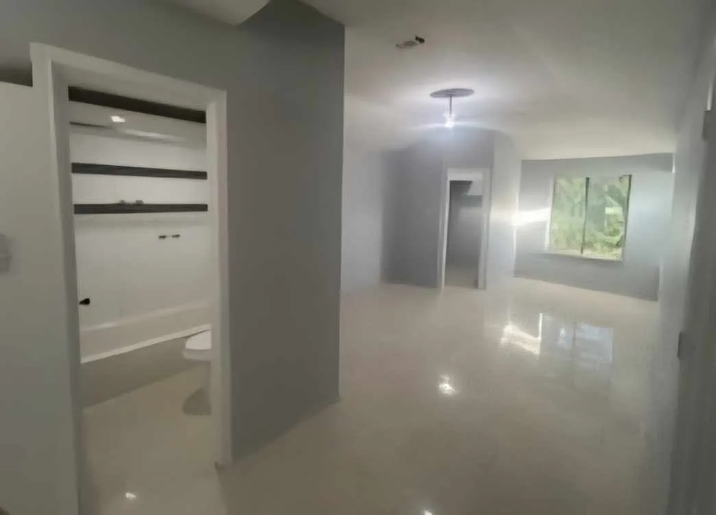 Single Family Residence For Sale in Tarrant County , 330 Valley Spring Drive, Arlington, Texas 76018, 3 Bedroom, 2 Bathroom, 2 Garage spaces, 1,367 Sqft, built in 1985, mls#21341940, Real Estate Agent in Arlington, Homes For Sale in Tarrant county, Homes For Sale in Arlington, Realtor in Arlington Texas, Real Estate Brokerage Independent Realty Texas, Luminita Cordes Realtor