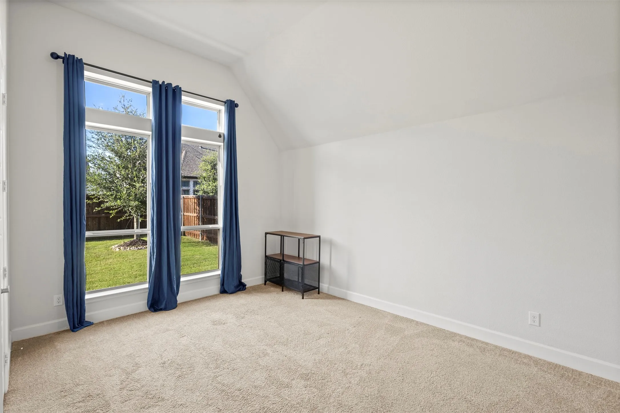Single Family Residence For Sale in Ellis County , 2837 Midlake Drive, Midlothian, Texas 76065, 4 Bedroom, 4 Bathroom, 3 Garage spaces, 3,714 Sqft, built in 2023, mls#21342374, Real Estate Agent in Midlothian, Homes For Sale in Ellis county, Homes For Sale in Midlothian, Realtor in Midlothian Texas, Real Estate Brokerage Independent Realty Texas, Luminita Cordes Realtor