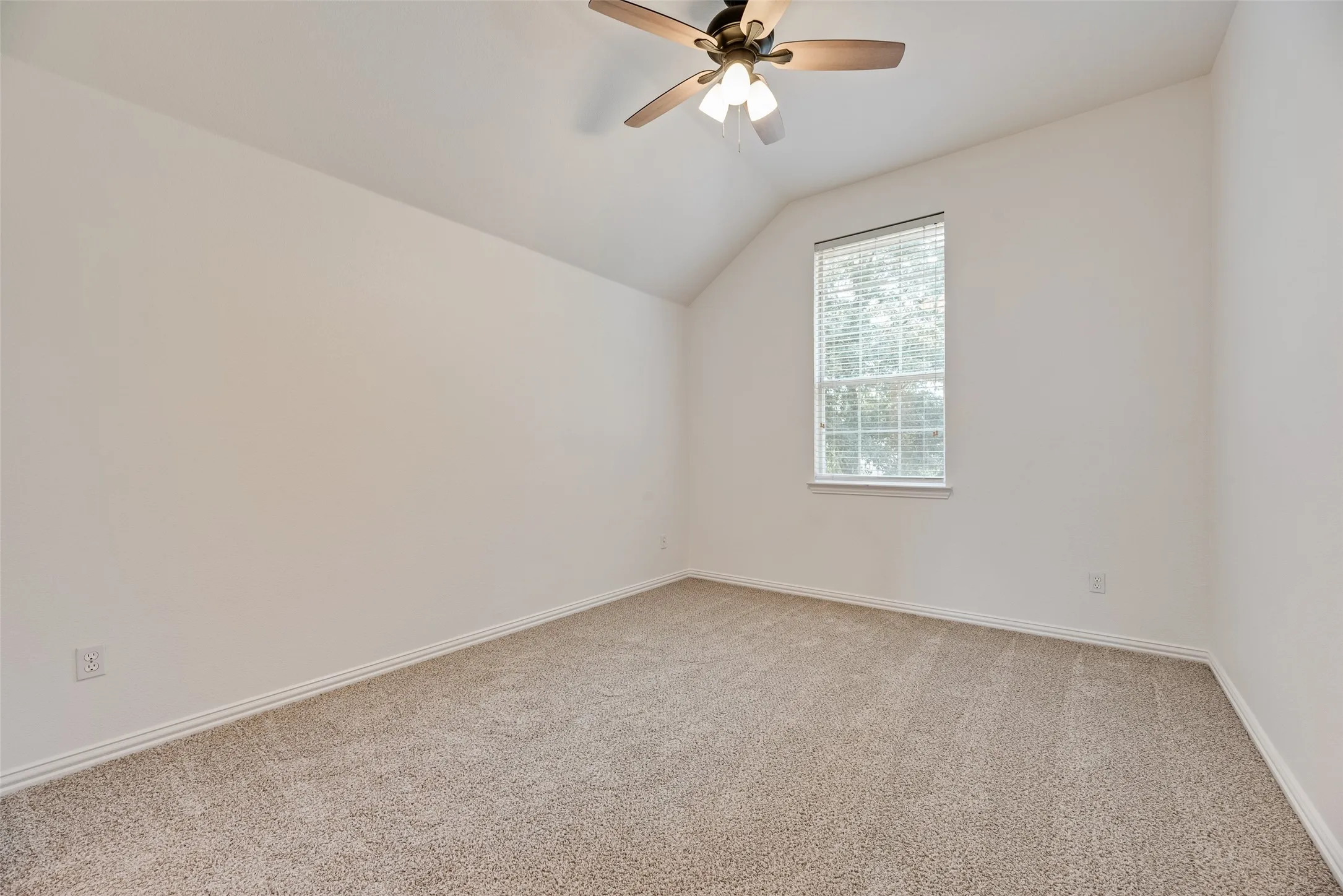 Single Family Residence For Rent in Collin County , 3104 Angus Drive, Plano, Texas 75025, 4 Bedroom, 4 Bathroom, 2 Garage spaces, 3,278 Sqft, built in 2000, mls#21342442, Real Estate Agent in Plano, Homes For Rent in Collin county, Homes For Rent in Plano, Realtor in Plano Texas, Real Estate Brokerage Independent Realty Texas, Luminita Cordes Realtor