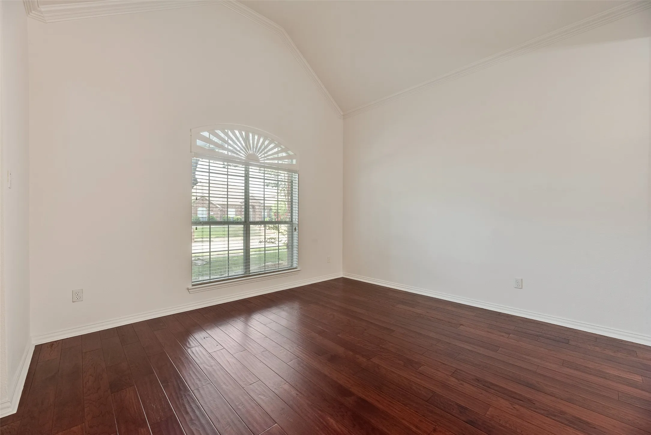 Single Family Residence For Rent in Collin County , 3104 Angus Drive, Plano, Texas 75025, 4 Bedroom, 4 Bathroom, 2 Garage spaces, 3,278 Sqft, built in 2000, mls#21342442, Real Estate Agent in Plano, Homes For Rent in Collin county, Homes For Rent in Plano, Realtor in Plano Texas, Real Estate Brokerage Independent Realty Texas, Luminita Cordes Realtor