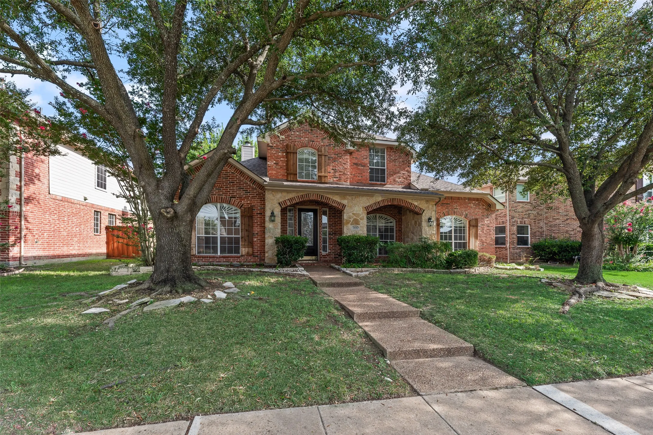 Single Family Residence For Rent in Collin County , 3104 Angus Drive, Plano, Texas 75025, 4 Bedroom, 4 Bathroom, 2 Garage spaces, 3,278 Sqft, built in 2000, mls#21342442, Real Estate Agent in Plano, Homes For Rent in Collin county, Homes For Rent in Plano, Realtor in Plano Texas, Real Estate Brokerage Independent Realty Texas, Luminita Cordes Realtor