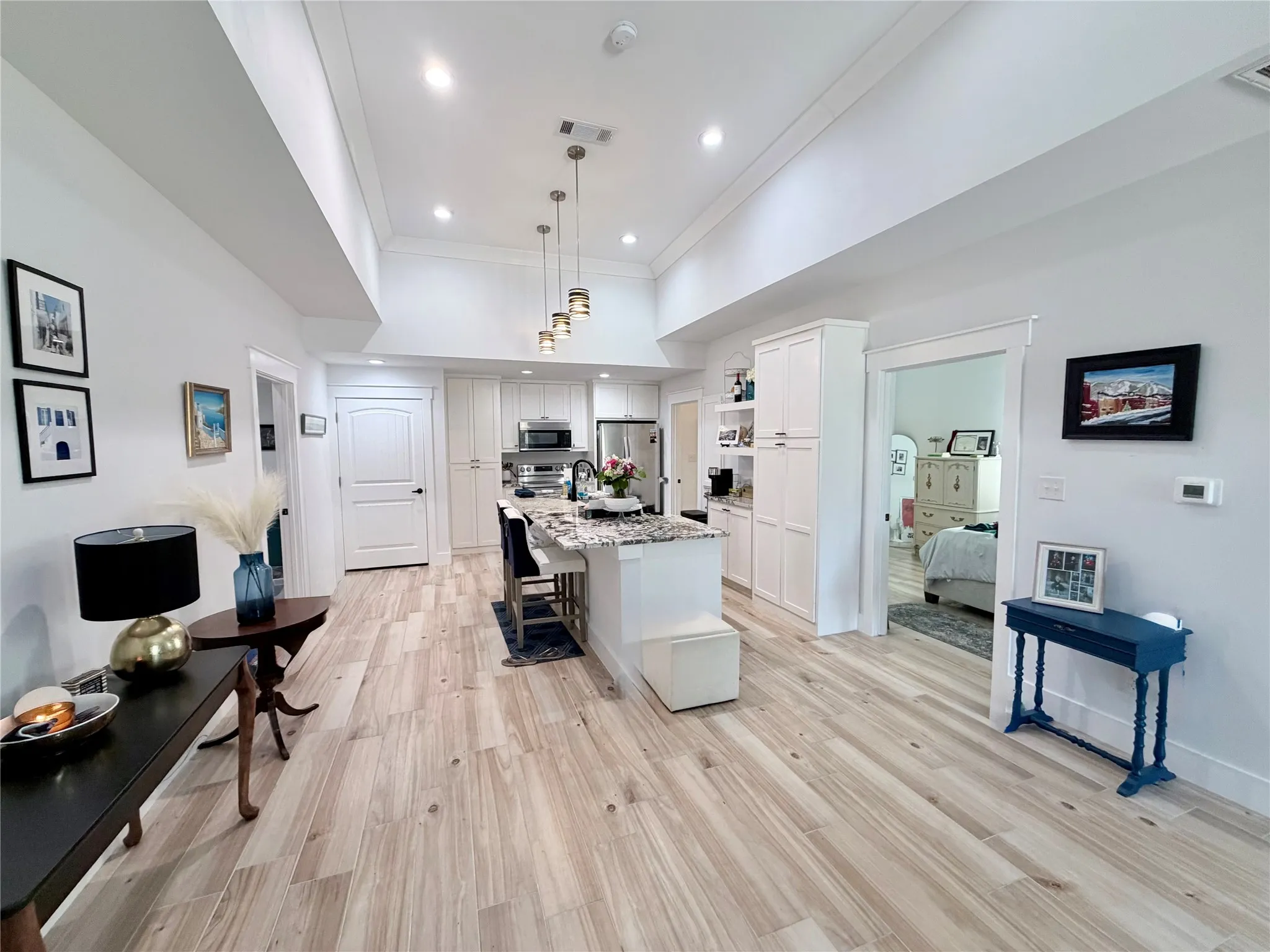 Condominium For Sale in Denton County , 11351 Hilltop Road B, Argyle, Texas 76226, 2 Bedrooms, 2 Bathrooms, Garage spaces, 1,612 Sqft, built in 2002, Price $319,000, mls#21342328, Real Estate Agent in Argyle, Homes For Sale in Denton county, Homes For Sale in Argyle, Realtor in Argyle Texas, Real Estate Brokerage Independent Realty Texas, Luminita Cordes Realtor
