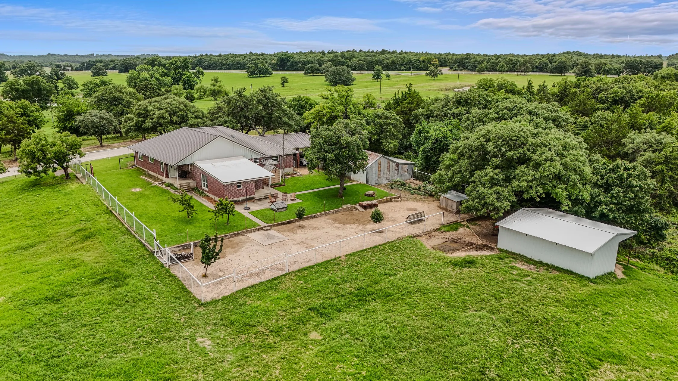 Aerial view of 339 Colwell Rd in Forestburg, TX