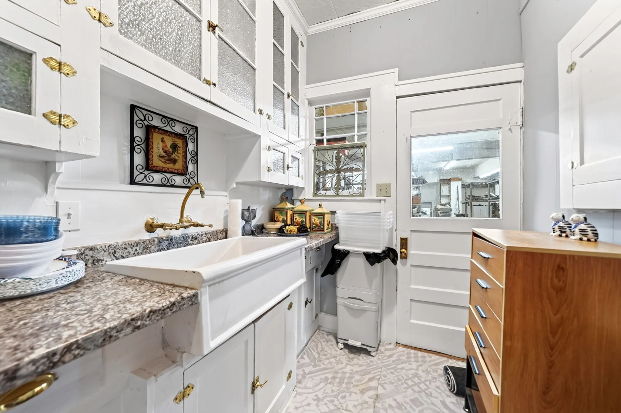 Single Family Residence For Sale in Kaufman County , 205 Wykagyl Street, Kaufman, Texas 75142, 3 Bedroom, 2 Bathroom, Garage spaces, 1,619 Sqft, built in 1900, mls#21338908, Real Estate Agent in Kaufman, Homes For Sale in Kaufman county, Homes For Sale in Kaufman, Realtor in Kaufman Texas, Real Estate Brokerage Independent Realty Texas, Luminita Cordes Realtor