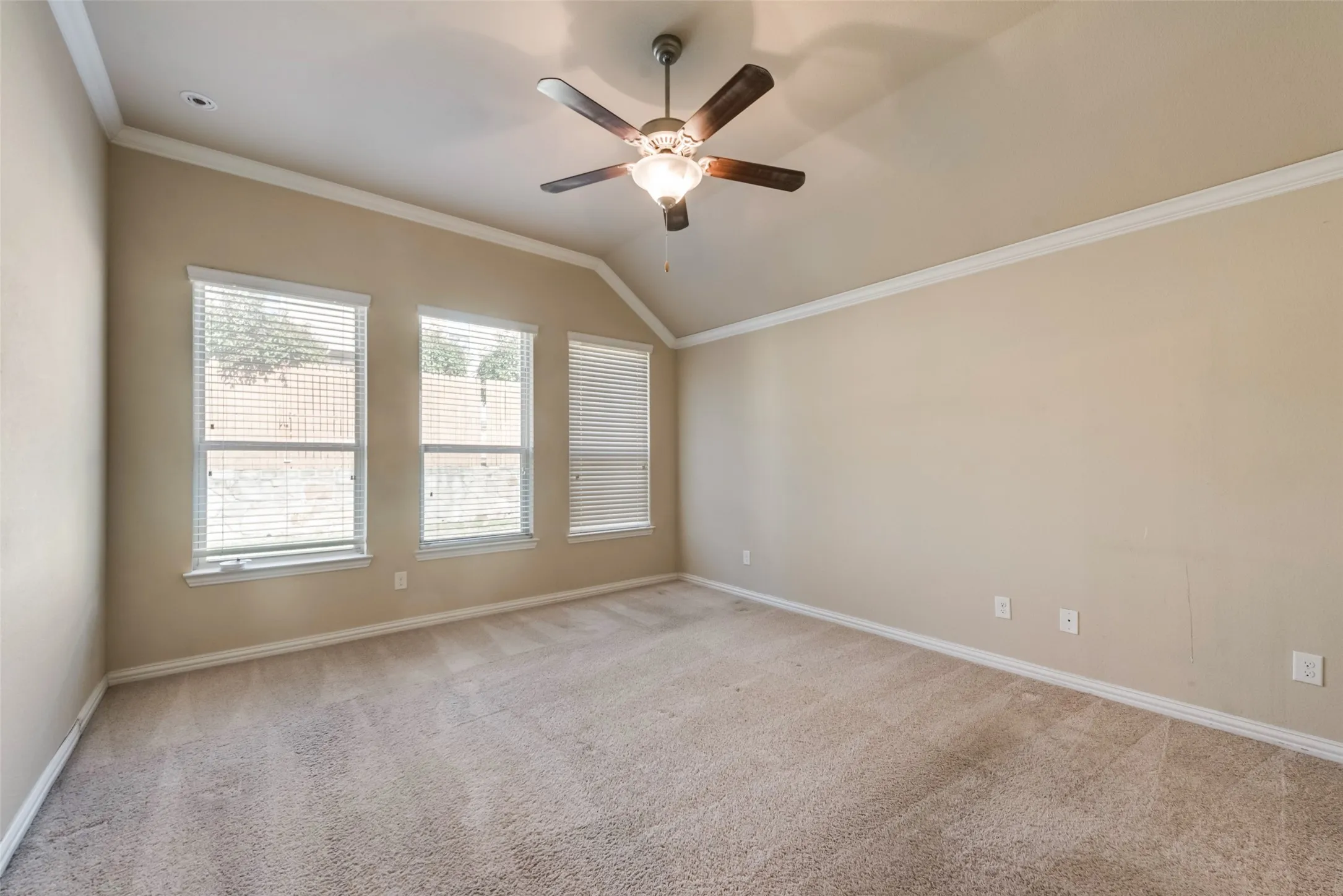Single Family Residence For Rent in Denton County , 16333 Toledo Bend Court, Prosper, Texas 75078, 3 Bedroom, 4 Bathroom, 2 Garage spaces, 2,424 Sqft, built in 2013, mls#21342456, Real Estate Agent in Prosper, Homes For Rent in Denton county, Homes For Rent in Prosper, Realtor in Prosper Texas, Real Estate Brokerage Independent Realty Texas, Luminita Cordes Realtor