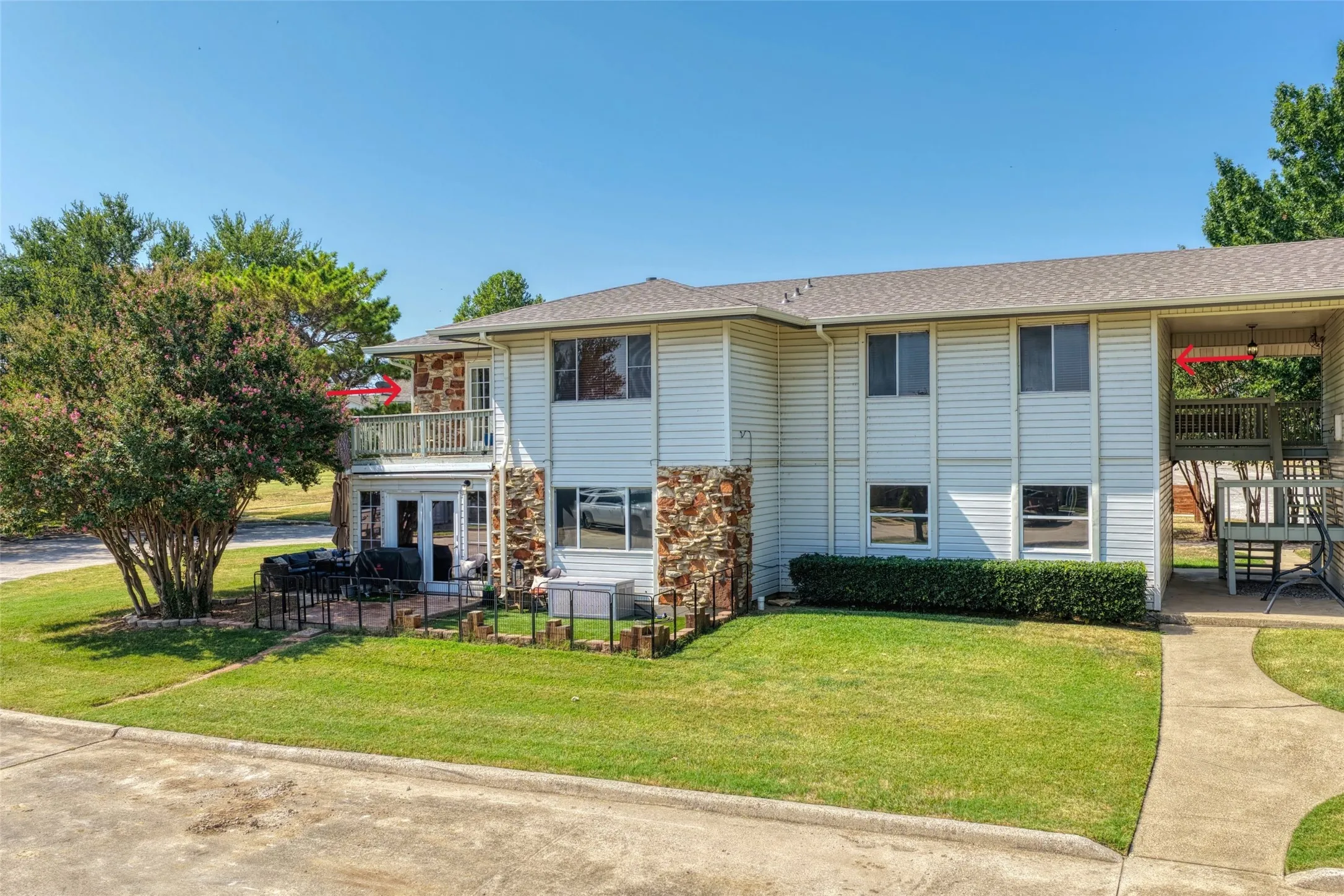 Condominium For Sale in Wise County , 109 Harbor Drive 205, Runaway Bay, Texas 76426, 3 Bedrooms, 2 Bathrooms, Garage spaces, 1,392 Sqft, built in 1967, Price $139,900, mls#21342436, Real Estate Agent in Runaway Bay, Homes For Sale in Wise county, Homes For Sale in Runaway Bay, Realtor in Runaway Bay Texas, Real Estate Brokerage Independent Realty Texas, Luminita Cordes Realtor