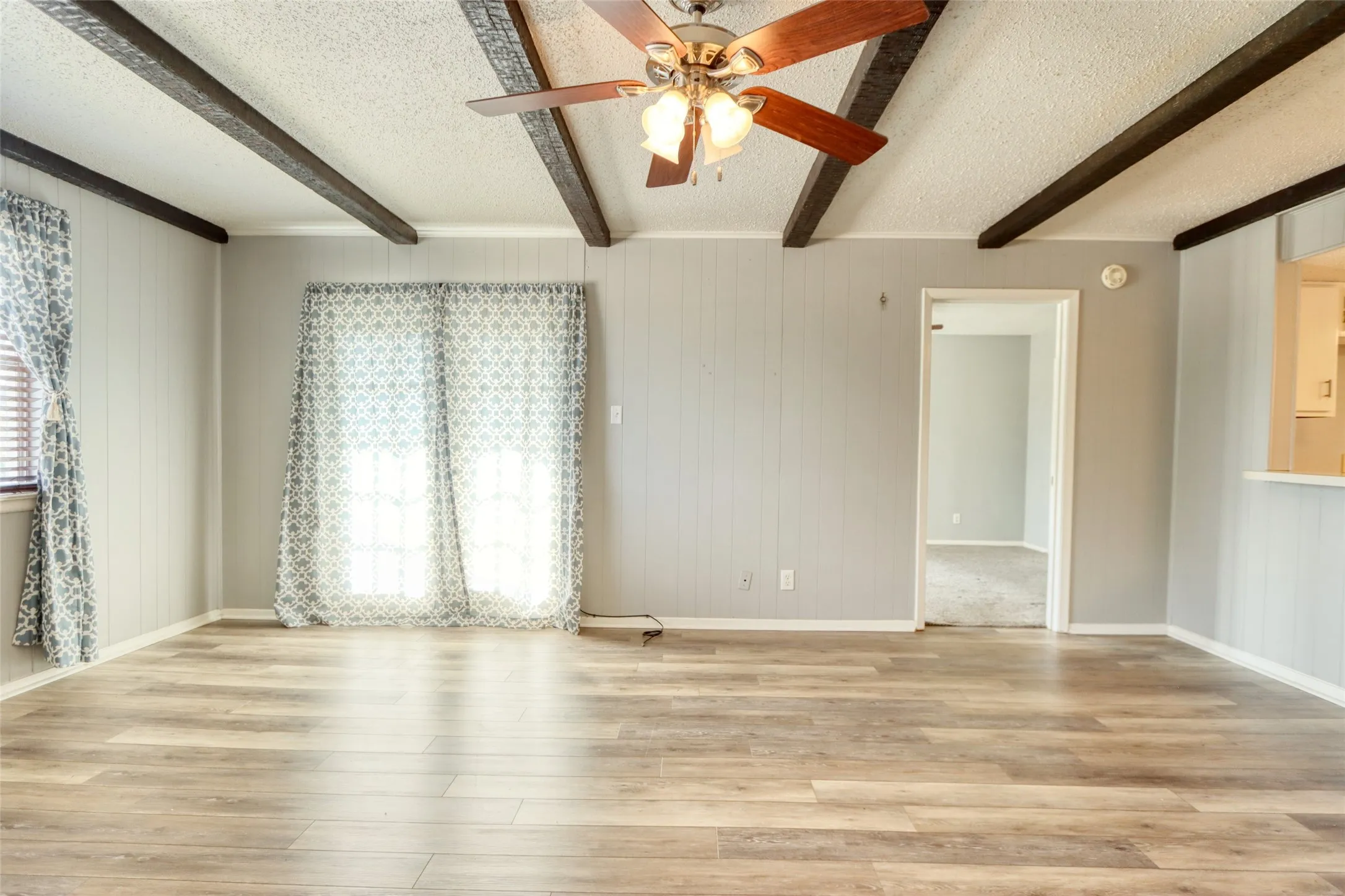 Condominium For Sale in Wise County , 109 Harbor Drive 205, Runaway Bay, Texas 76426, 3 Bedrooms, 2 Bathrooms, Garage spaces, 1,392 Sqft, built in 1967, Price $139,900, mls#21342436, Real Estate Agent in Runaway Bay, Homes For Sale in Wise county, Homes For Sale in Runaway Bay, Realtor in Runaway Bay Texas, Real Estate Brokerage Independent Realty Texas, Luminita Cordes Realtor