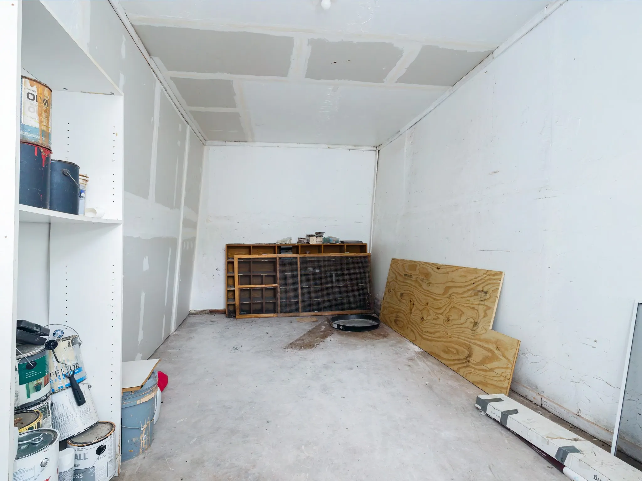 Single Family Residence For Sale in Brown County , 1714 8th Street, Brownwood, Texas 76801, 4 Bedroom, 3 Bathroom, Garage spaces, 2,318 Sqft, built in 1945, mls#21293874, Real Estate Agent in Brownwood, Homes For Sale in Brown county, Homes For Sale in Brownwood, Realtor in Brownwood Texas, Real Estate Brokerage Independent Realty Texas, Luminita Cordes Realtor