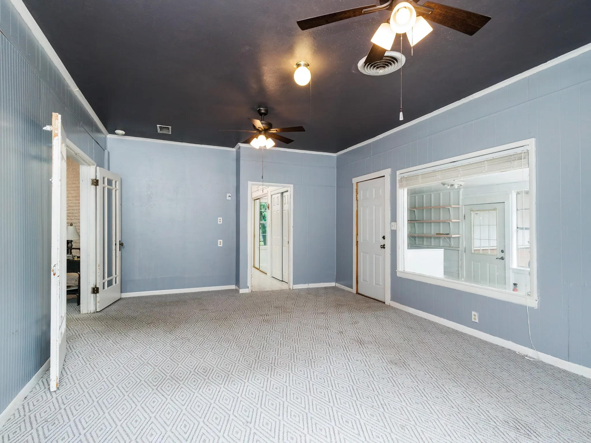 Single Family Residence For Sale in Brown County , 1714 8th Street, Brownwood, Texas 76801, 4 Bedroom, 3 Bathroom, Garage spaces, 2,318 Sqft, built in 1945, mls#21293874, Real Estate Agent in Brownwood, Homes For Sale in Brown county, Homes For Sale in Brownwood, Realtor in Brownwood Texas, Real Estate Brokerage Independent Realty Texas, Luminita Cordes Realtor