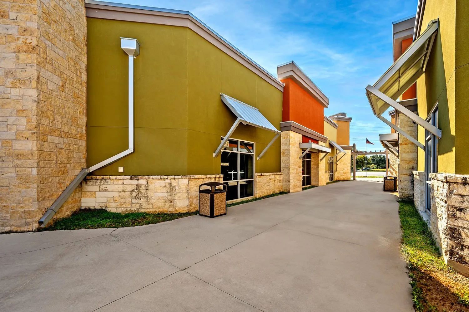 Denton Courts Complex across street