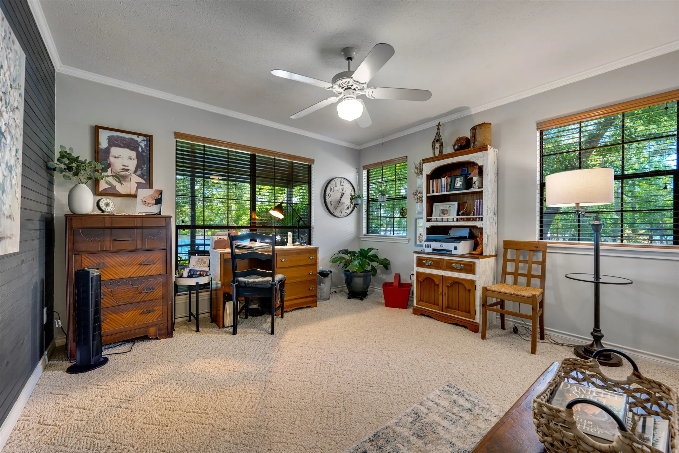 Single Family Residence For Sale in Henderson County , 23258 Edgewater Drive, Frankston, Texas 75763, 3 Bedroom, 2 Bathroom, 2 Garage spaces, 1,924 Sqft, built in 1996, mls#21342514, Real Estate Agent in Frankston, Homes For Sale in Henderson county, Homes For Sale in Frankston, Realtor in Frankston Texas, Real Estate Brokerage Independent Realty Texas, Luminita Cordes Realtor