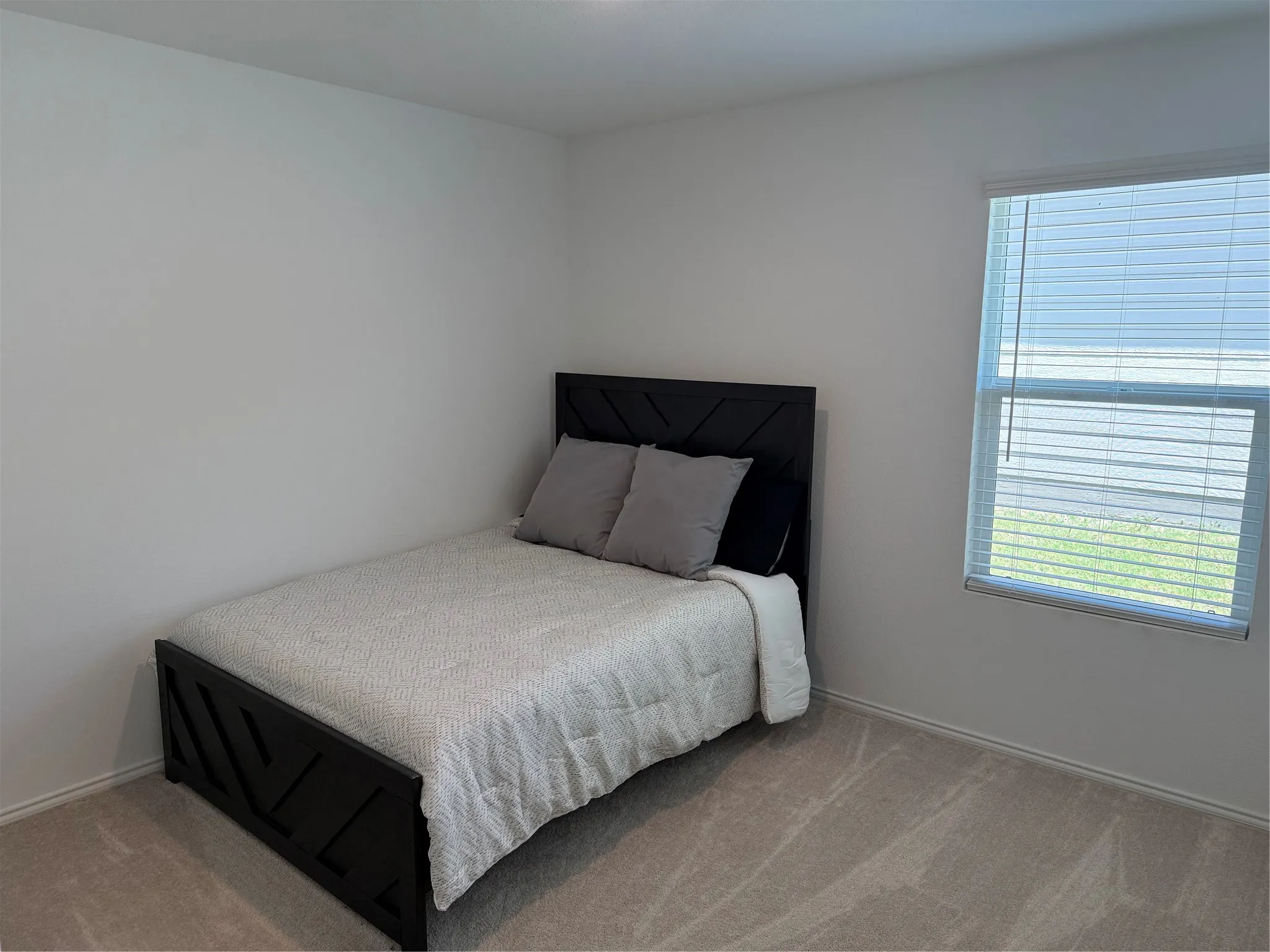 Single Family Residence For Rent in Collin County , 9204 Red Fox Trail, Mc Kinney, Texas 75071, 3 Bedroom, 2 Bathroom, 2 Garage spaces, 1,262 Sqft, built in 2024, mls#21342024, Real Estate Agent in Mc Kinney, Homes For Rent in Collin county, Homes For Rent in Mc Kinney, Realtor in Mc Kinney Texas, Real Estate Brokerage Independent Realty Texas, Luminita Cordes Realtor
