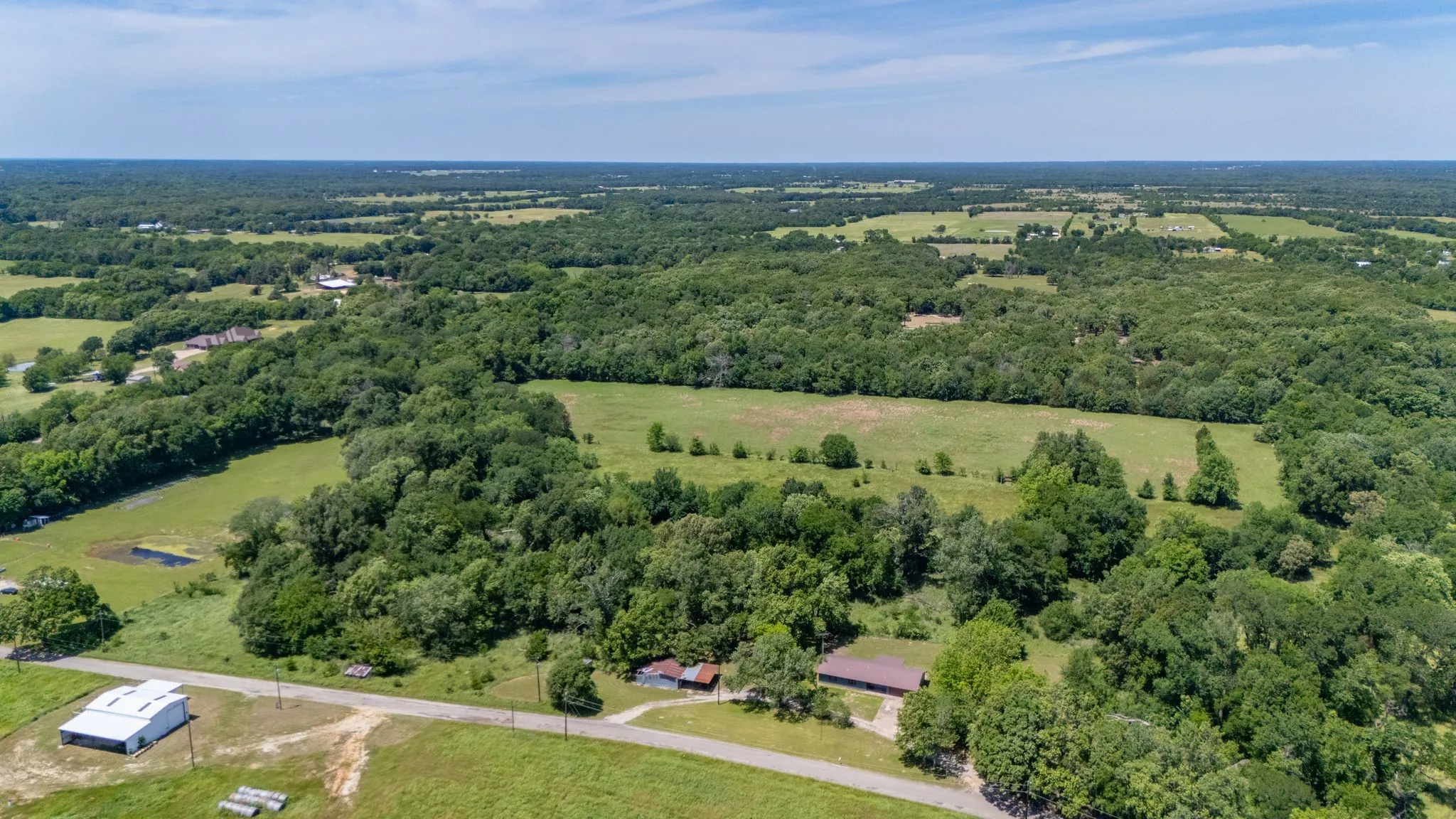 Single Family Residence For Sale in Rains County , 450 RS County Road 4480, Point, Texas 75472, 3 Bedroom, 2 Bathroom, 1 Garage spaces, 945 Sqft, built in 1978, mls#21342522, Real Estate Agent in Point, Homes For Sale in Rains county, Homes For Sale in Point, Realtor in Point Texas, Real Estate Brokerage Independent Realty Texas, Luminita Cordes Realtor