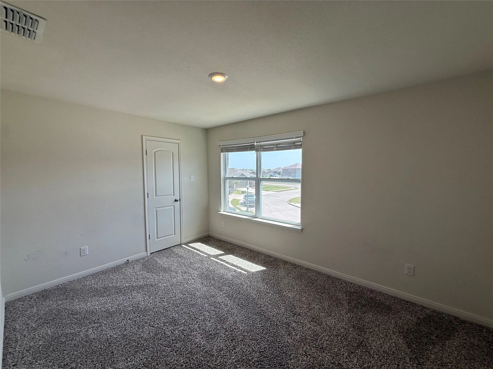 Single Family Residence For Sale in Wise County , 176 Banjo Trail, Newark, Texas 76071, 5 Bedroom, 3 Bathroom, 2 Garage spaces, 2,700 Sqft, built in 2022, mls#21342171, Real Estate Agent in Newark, Homes For Sale in Wise county, Homes For Sale in Newark, Realtor in Newark Texas, Real Estate Brokerage Independent Realty Texas, Luminita Cordes Realtor