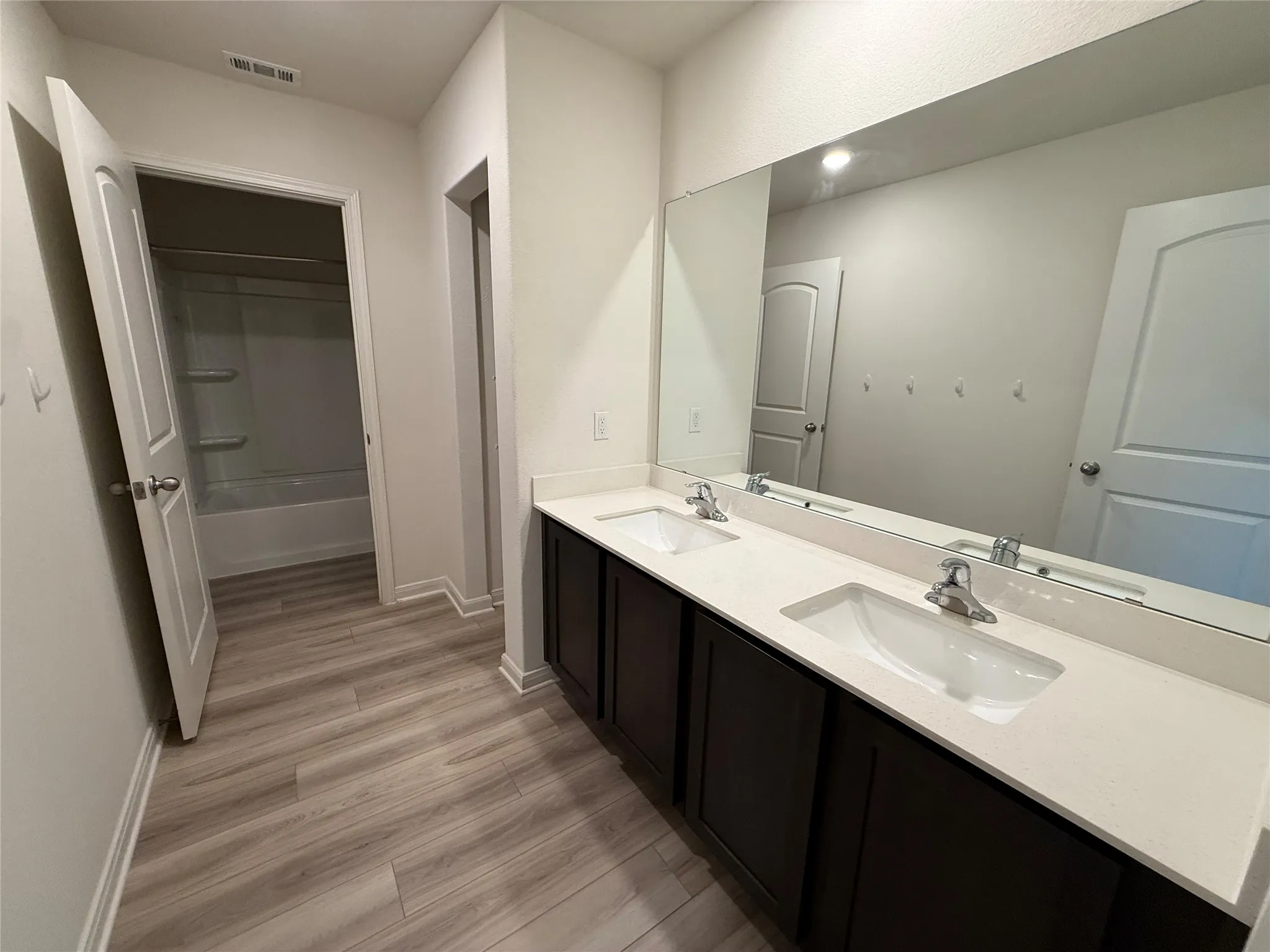2nd floor bathroom