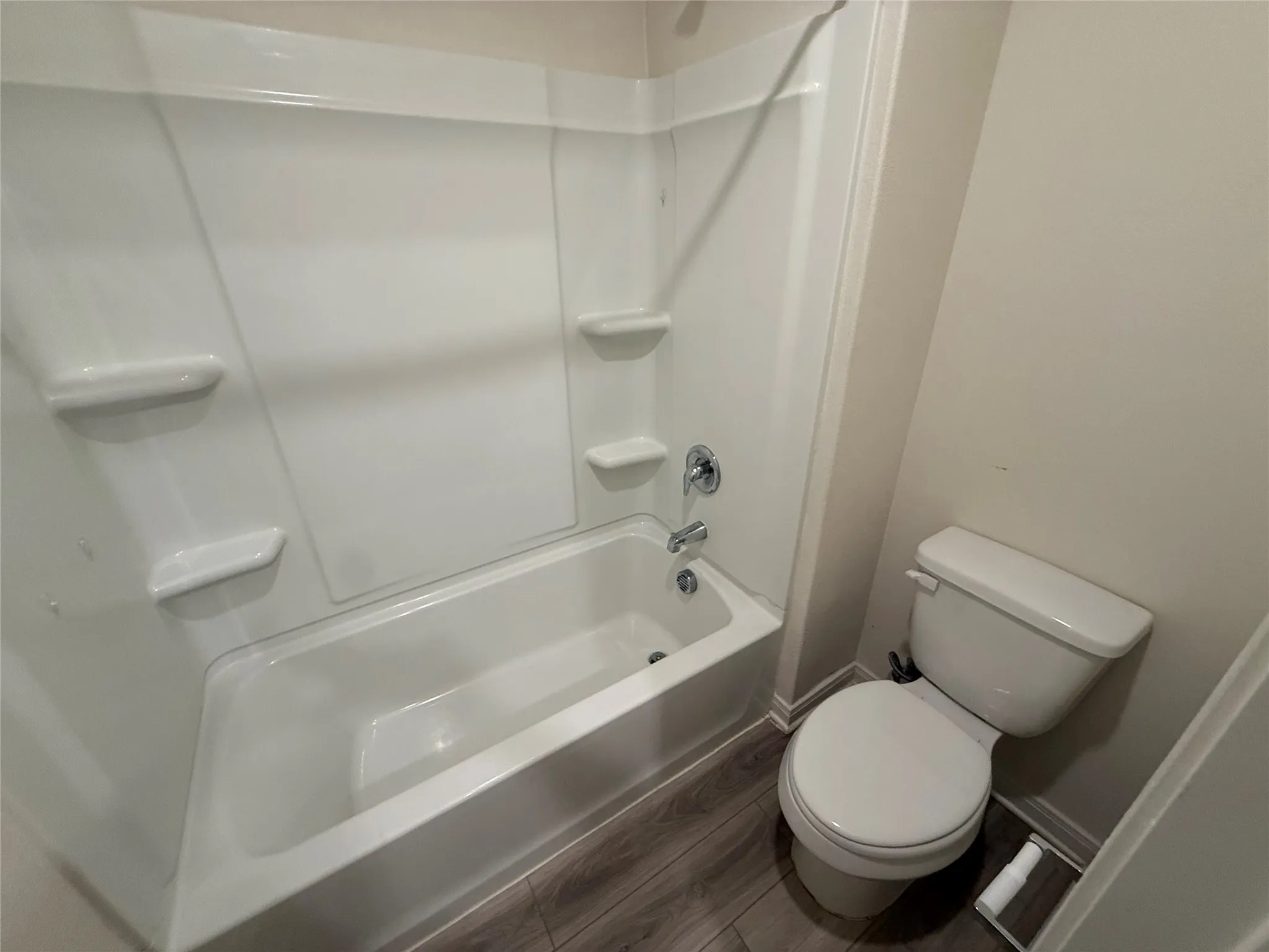 2nd floor bathroom