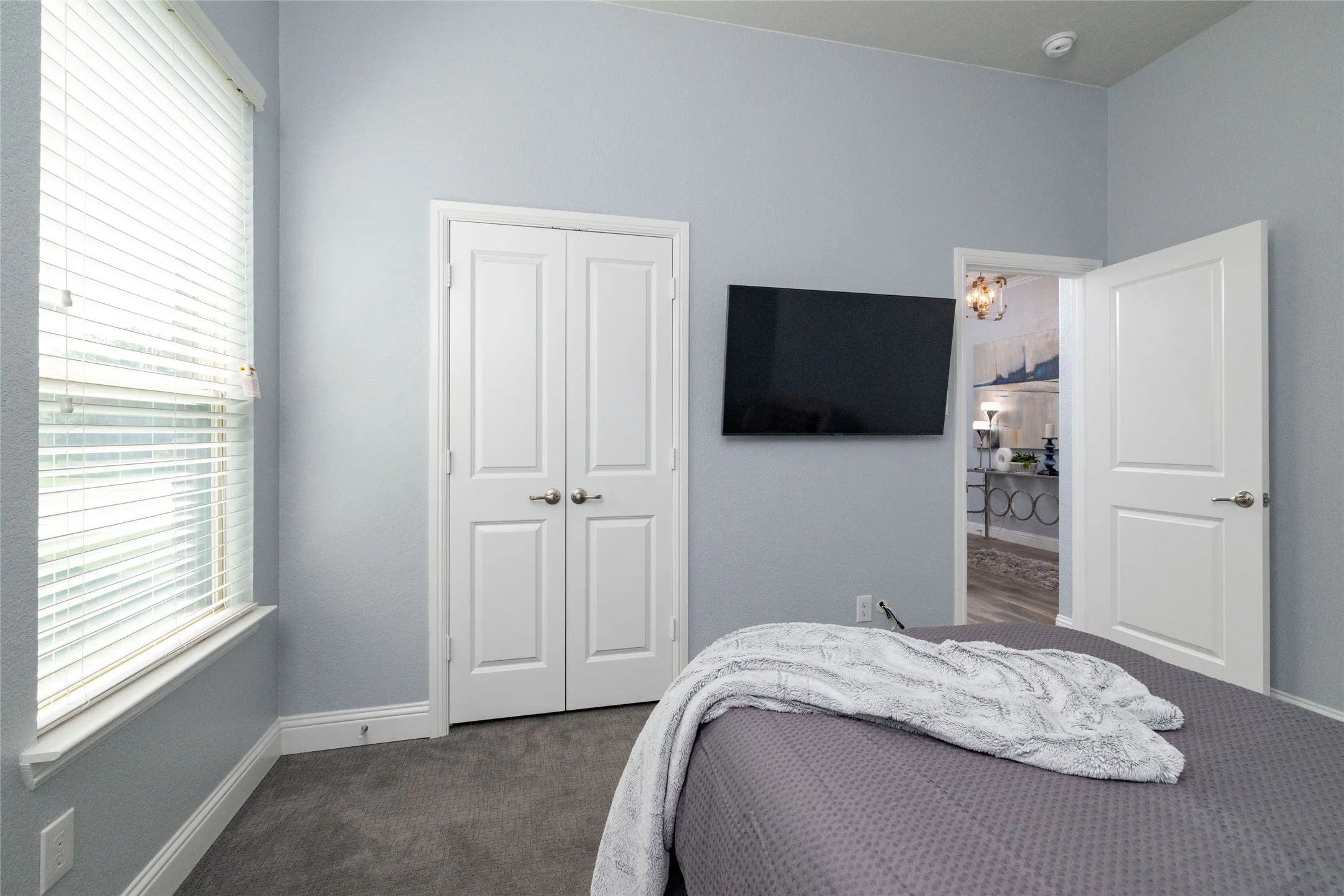 Single Family Residence For Sale in Tarrant County , 4008 Knollbrook Lane, Fort Worth, Texas 76137, 5 Bedroom, 3 Bathroom, 2 Garage spaces, 3,028 Sqft, built in 2018, mls#21335778, Real Estate Agent in Fort Worth, Homes For Sale in Tarrant county, Homes For Sale in Fort Worth, Realtor in Fort Worth Texas, Real Estate Brokerage Independent Realty Texas, Luminita Cordes Realtor