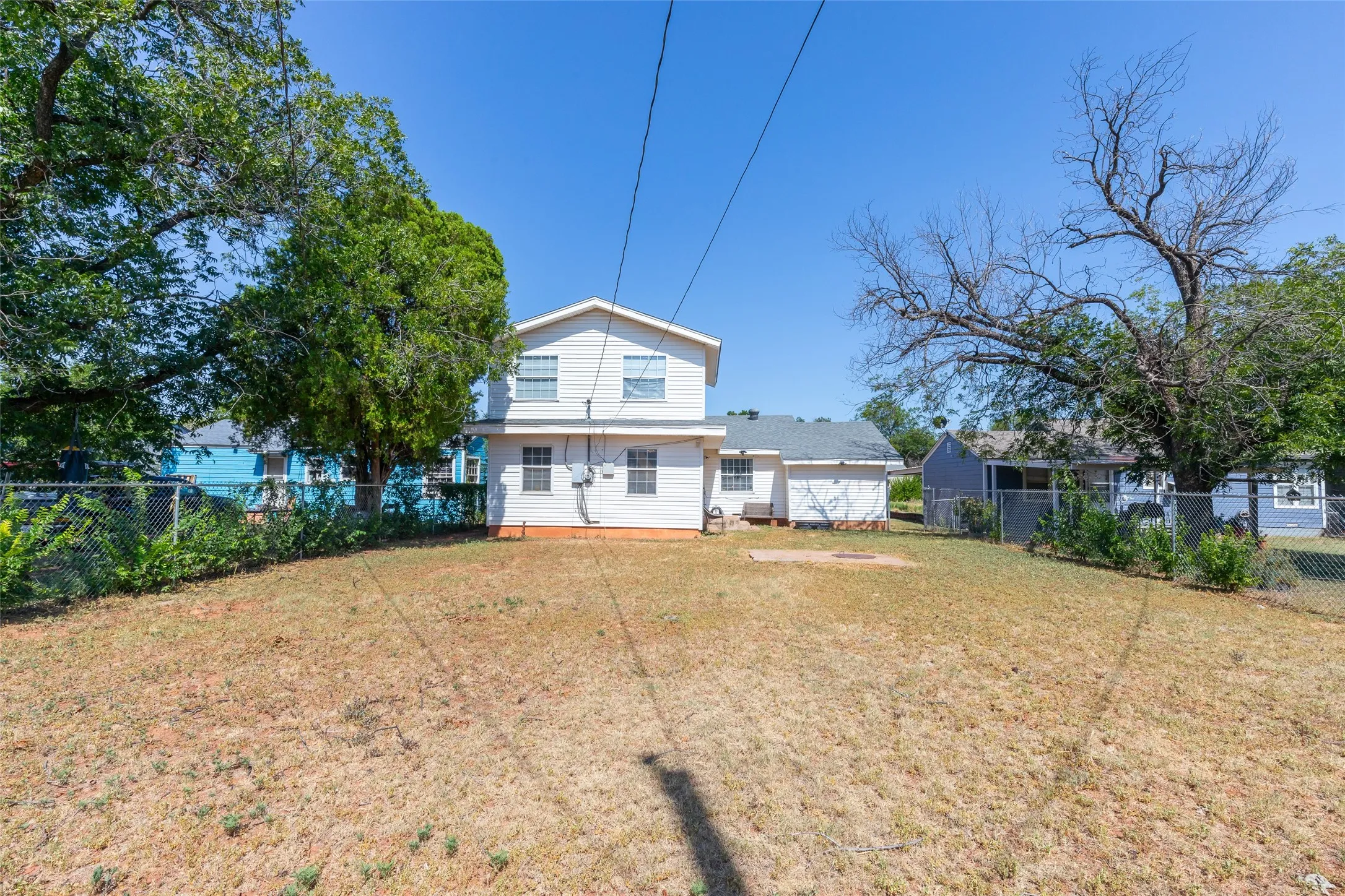 Single Family Residence For Sale in Taylor County , 1418 Green Street, Abilene, Texas 79603, 5 Bedroom, 1 Bathroom, 1 Garage spaces, 1,549 Sqft, built in 1950, mls#21342342, Real Estate Agent in Abilene, Homes For Sale in Taylor county, Homes For Sale in Abilene, Realtor in Abilene Texas, Real Estate Brokerage Independent Realty Texas, Luminita Cordes Realtor