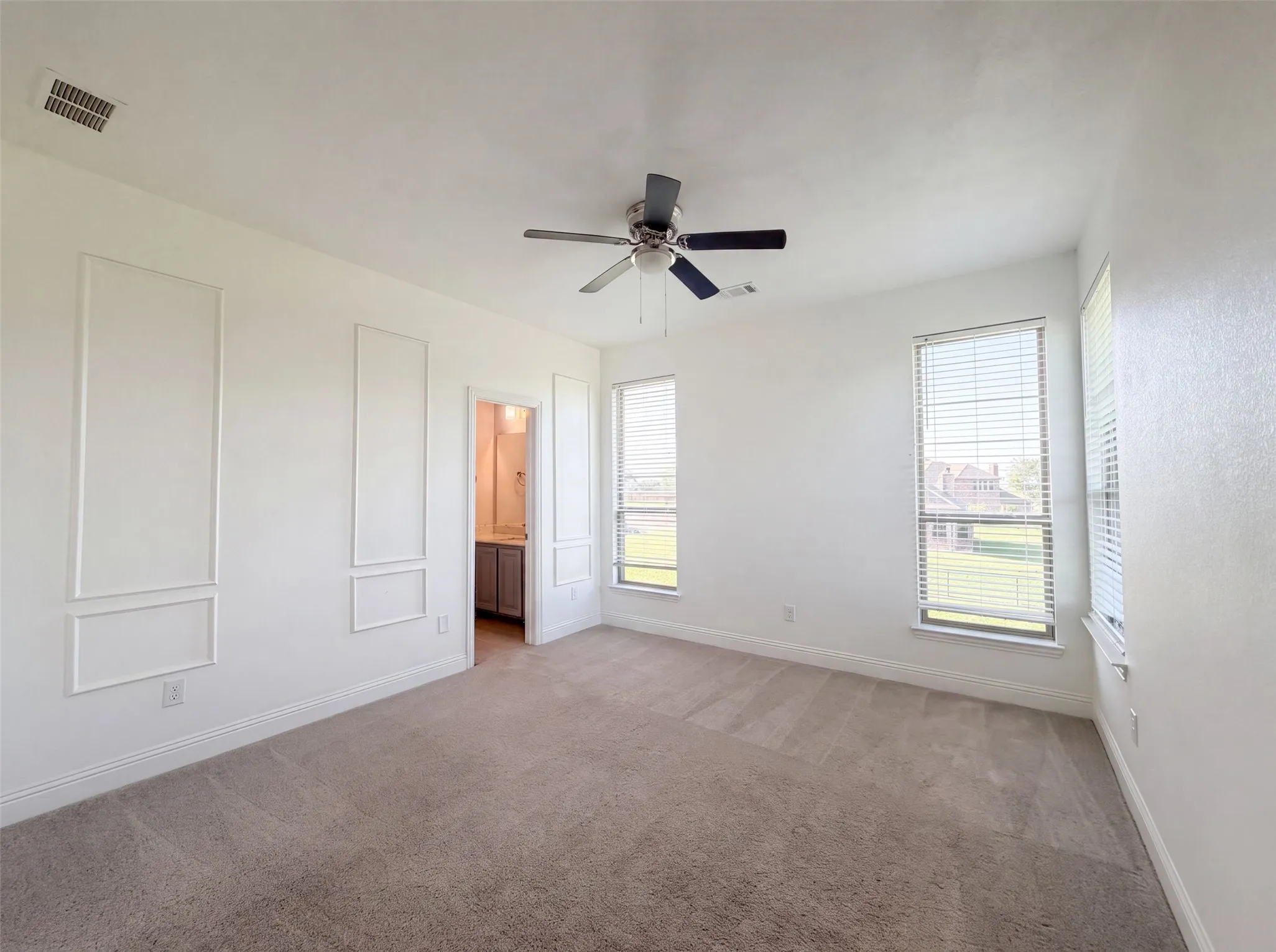 Single Family Residence For Sale in Grayson County , 1208 Redbud Street, Howe, Texas 75459, 6 Bedroom, 4 Bathroom, 4 Garage spaces, 4,231 Sqft, built in 2022, mls#21342535, Real Estate Agent in Howe, Homes For Sale in Grayson county, Homes For Sale in Howe, Realtor in Howe Texas, Real Estate Brokerage Independent Realty Texas, Luminita Cordes Realtor