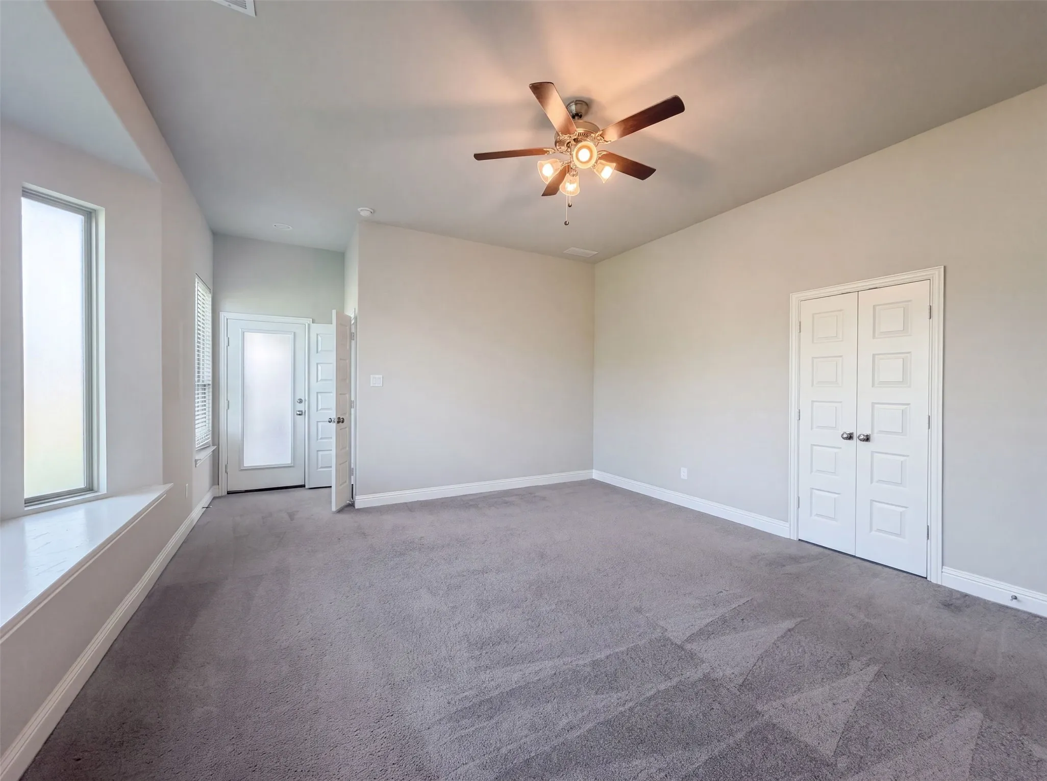 Single Family Residence For Sale in Grayson County , 1208 Redbud Street, Howe, Texas 75459, 6 Bedroom, 4 Bathroom, 4 Garage spaces, 4,231 Sqft, built in 2022, mls#21342535, Real Estate Agent in Howe, Homes For Sale in Grayson county, Homes For Sale in Howe, Realtor in Howe Texas, Real Estate Brokerage Independent Realty Texas, Luminita Cordes Realtor