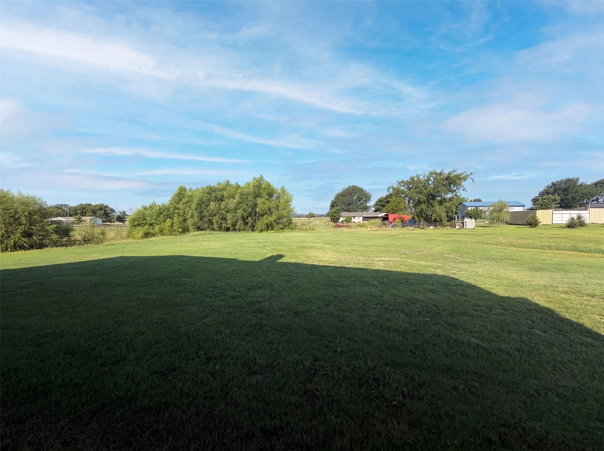 Single Family Residence For Sale in Grayson County , 1208 Redbud Street, Howe, Texas 75459, 6 Bedroom, 4 Bathroom, 4 Garage spaces, 4,231 Sqft, built in 2022, mls#21342535, Real Estate Agent in Howe, Homes For Sale in Grayson county, Homes For Sale in Howe, Realtor in Howe Texas, Real Estate Brokerage Independent Realty Texas, Luminita Cordes Realtor