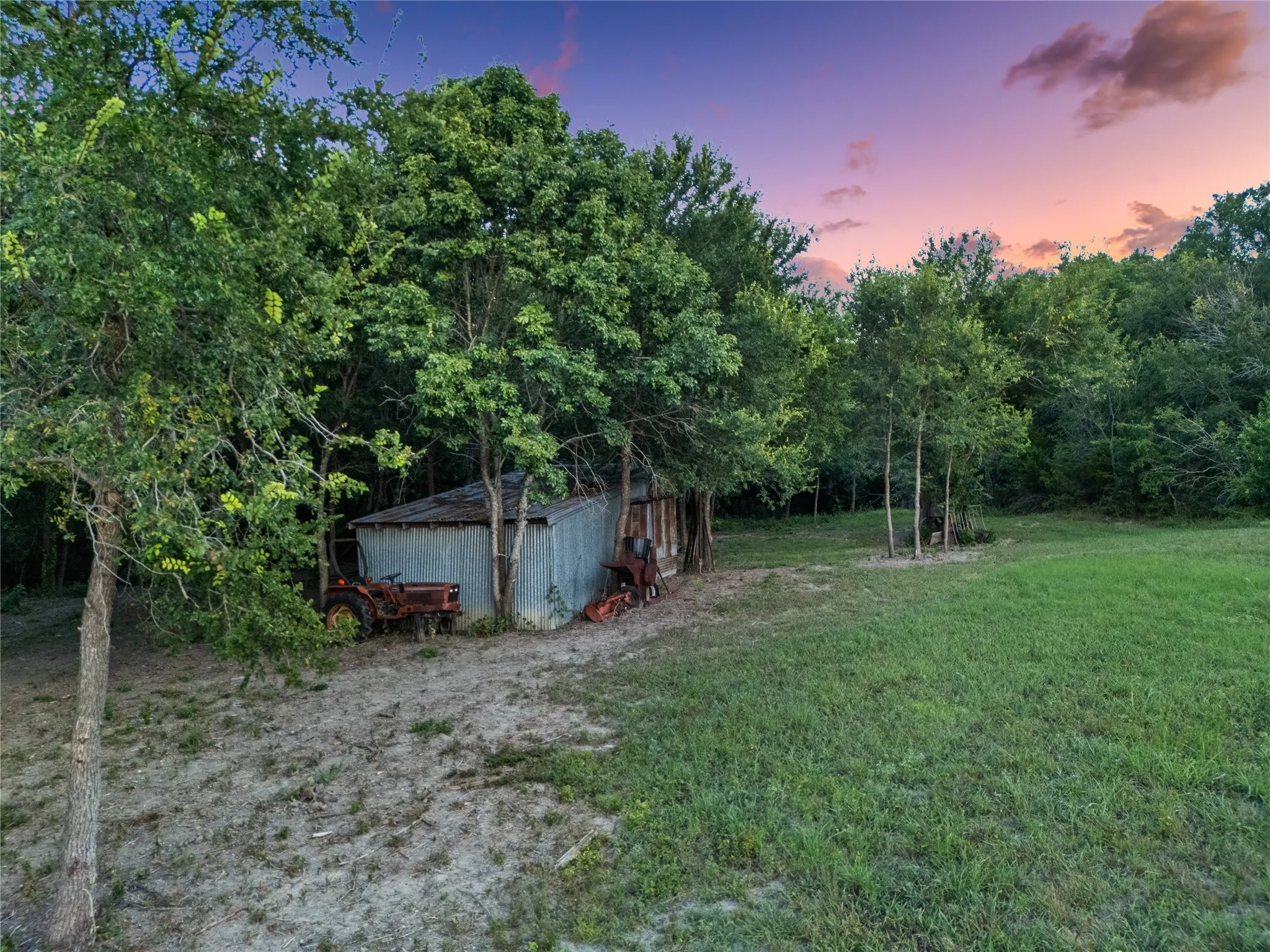 Farm For Sale in Mc Lennan County , 2967 Woodlawn Road, Bruceville, Texas 76630, 2 Bedroom, 2 Bathroom, 2 Garage spaces, 1,400 Sqft, built in 2018, mls#21342198, Real Estate Agent in Bruceville, Homes For Sale in Mc Lennan county, Homes For Sale in Bruceville, Realtor in Bruceville Texas, Real Estate Brokerage Independent Realty Texas, Luminita Cordes Realtor