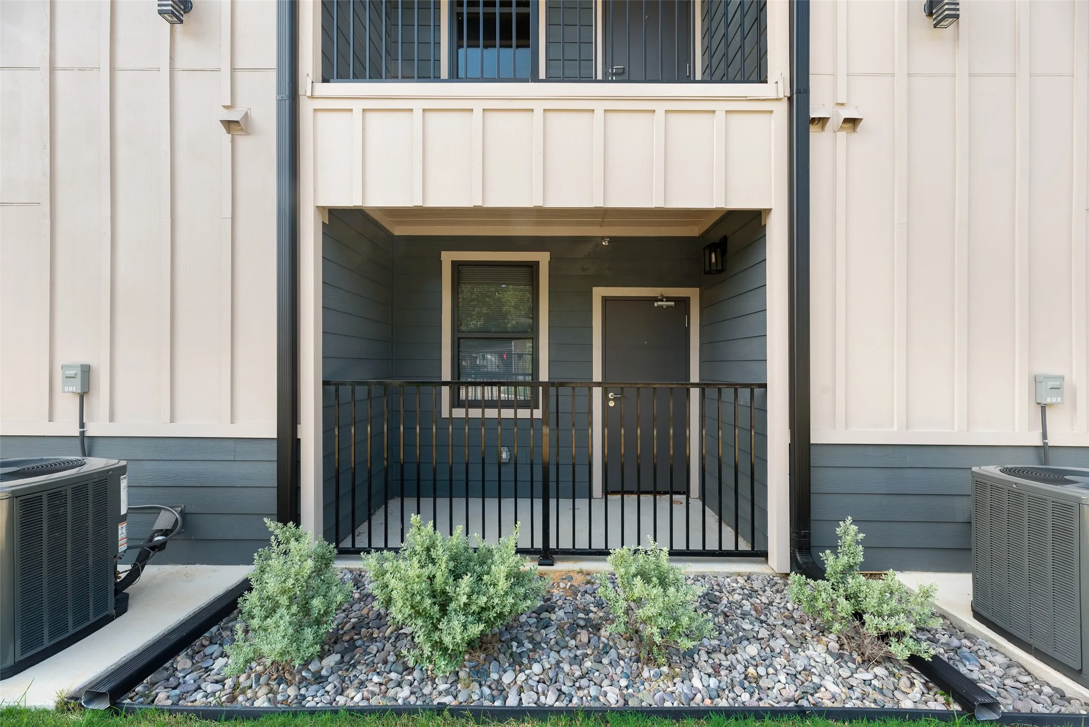 Apartment For Rent in Tarrant County , 4225 Bernice Street, Haltom City, Texas 76117, 1 Bedroom, 1 Bathroom, Garage spaces, 740 Sqft, built in 2024, Price $1,300, mls#21342546, Real Estate Agent in Haltom City, Homes For Rent in Tarrant county, Homes For Rent in Haltom City, Realtor in Haltom City Texas, Real Estate Brokerage Independent Realty Texas, Luminita Cordes Realtor