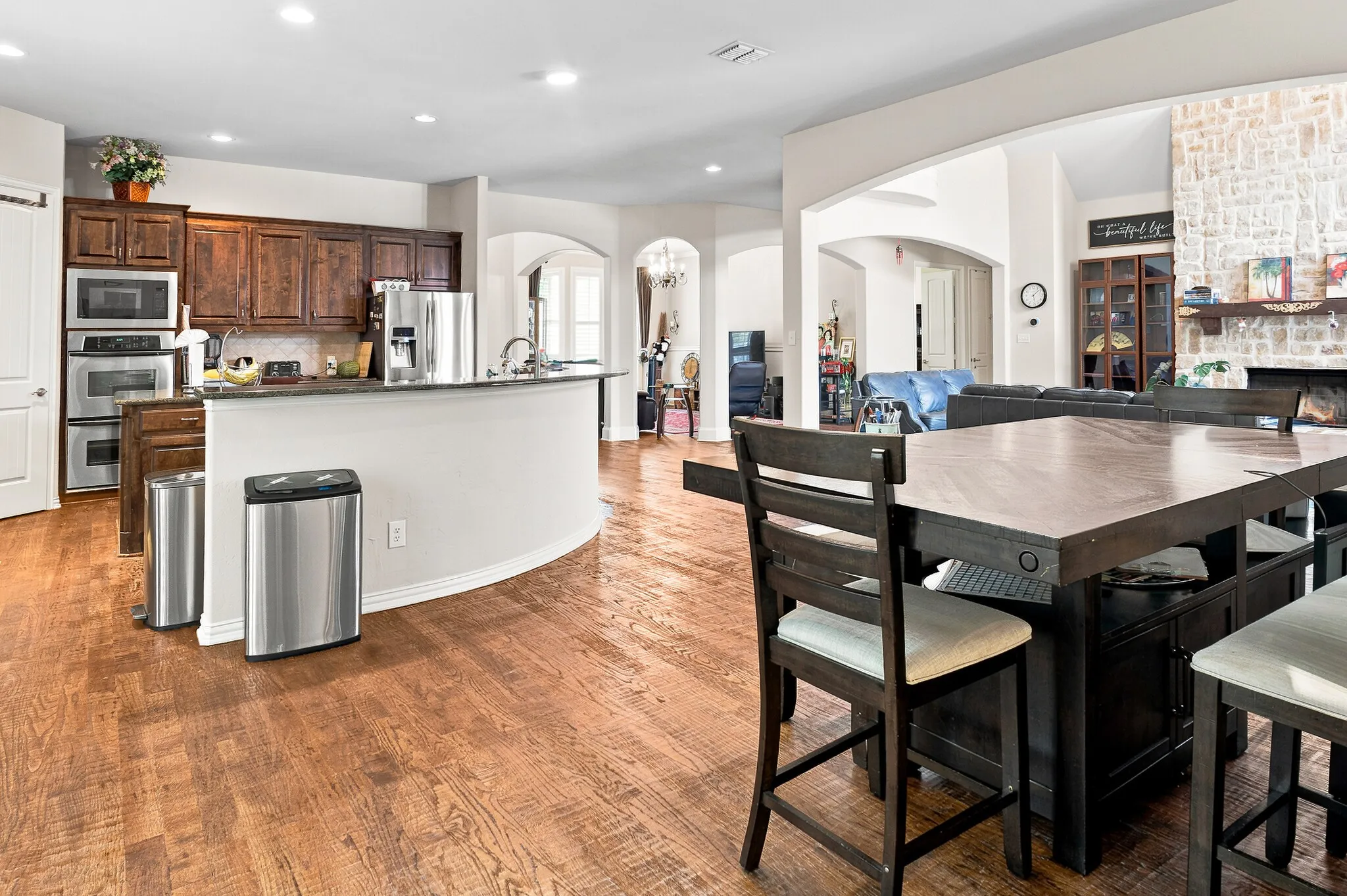 Single Family Residence For Sale in Denton County , 2663 Clearfield Lane, Frisco, Texas 75036, 5 Bedroom, 5 Bathroom, 3 Garage spaces, 5,226 Sqft, built in 2006, mls#21332448, Real Estate Agent in Frisco, Homes For Sale in Denton county, Homes For Sale in Frisco, Realtor in Frisco Texas, Real Estate Brokerage Independent Realty Texas, Luminita Cordes Realtor
