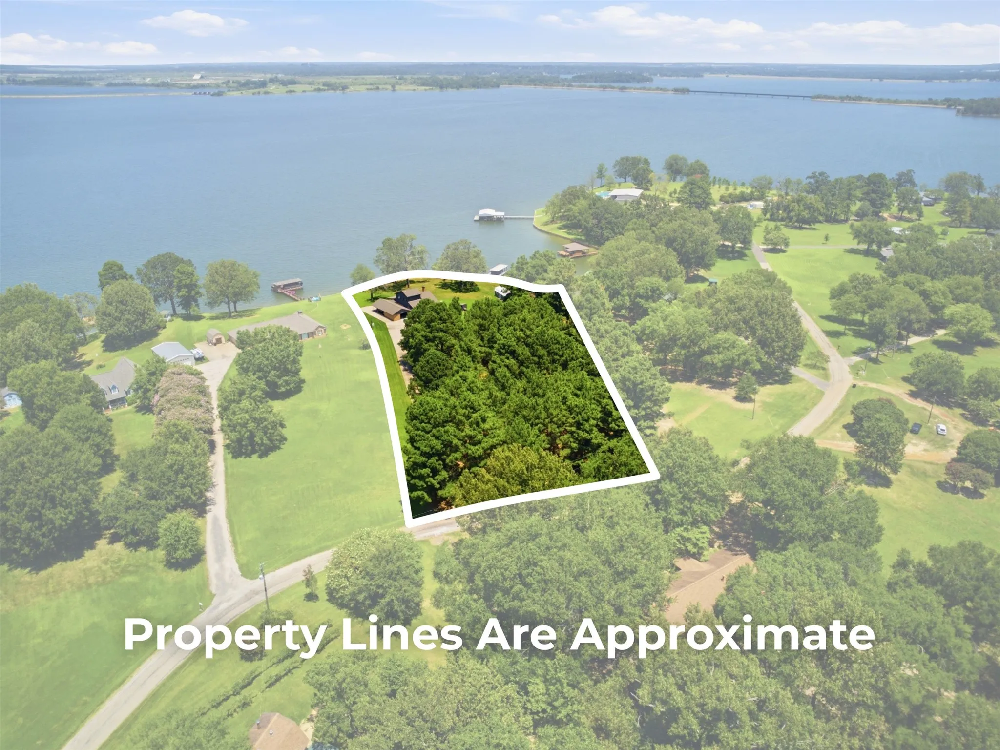 Single Family Residence For Sale in Camp County , 1994 CR 2320, Pittsburg, Texas 75686, 3 Bedroom, 2 Bathroom, Garage spaces, 1,723 Sqft, built in 1987, mls#21342560, Real Estate Agent in Pittsburg, Homes For Sale in Camp county, Homes For Sale in Pittsburg, Realtor in Pittsburg Texas, Real Estate Brokerage Independent Realty Texas, Luminita Cordes Realtor