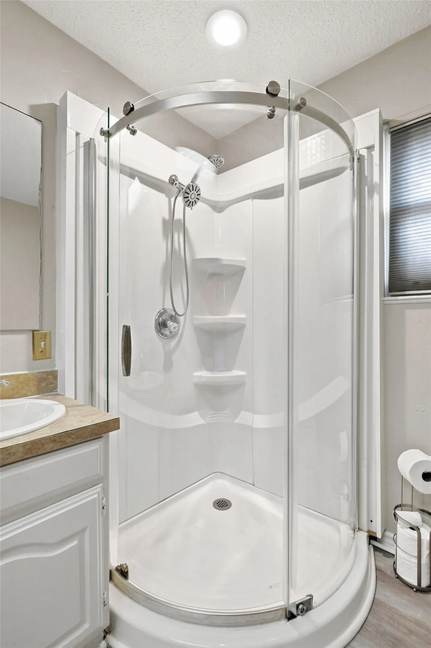 Single Family Residence For Sale in Camp County , 1994 CR 2320, Pittsburg, Texas 75686, 3 Bedroom, 2 Bathroom, Garage spaces, 1,723 Sqft, built in 1987, mls#21342560, Real Estate Agent in Pittsburg, Homes For Sale in Camp county, Homes For Sale in Pittsburg, Realtor in Pittsburg Texas, Real Estate Brokerage Independent Realty Texas, Luminita Cordes Realtor