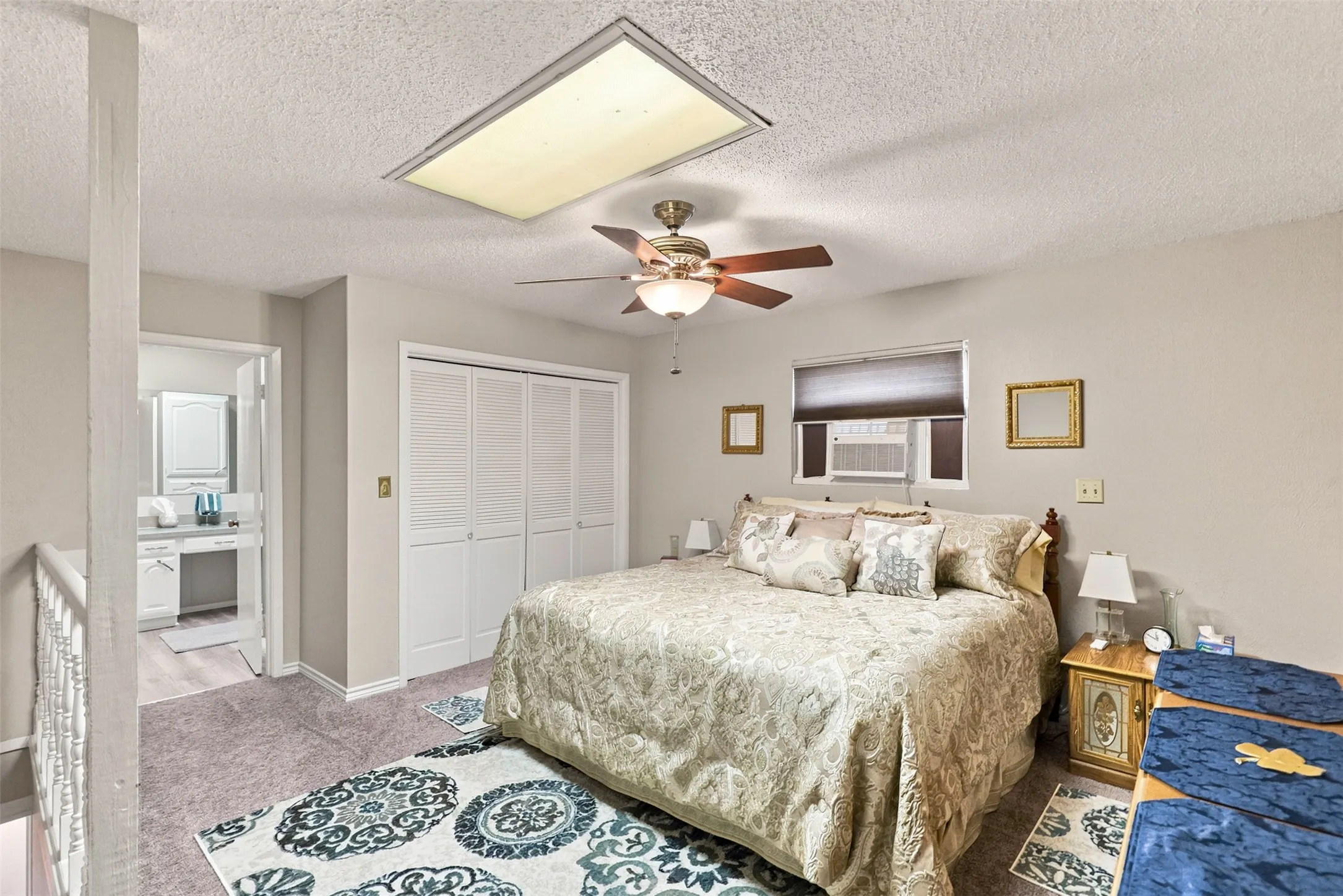 Single Family Residence For Sale in Camp County , 1994 CR 2320, Pittsburg, Texas 75686, 3 Bedroom, 2 Bathroom, Garage spaces, 1,723 Sqft, built in 1987, mls#21342560, Real Estate Agent in Pittsburg, Homes For Sale in Camp county, Homes For Sale in Pittsburg, Realtor in Pittsburg Texas, Real Estate Brokerage Independent Realty Texas, Luminita Cordes Realtor