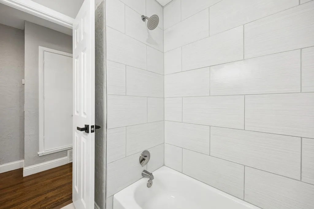 Single Family Residence For Sale in Dallas County , 2637 Materhorn Drive, Dallas, Texas 75228, 3 Bedroom, 2 Bathroom, 2 Garage spaces, 1,362 Sqft, built in 1957, mls#21341331, Real Estate Agent in Dallas, Homes For Sale in Dallas county, Homes For Sale in Dallas, Realtor in Dallas Texas, Real Estate Brokerage Independent Realty Texas, Luminita Cordes Realtor