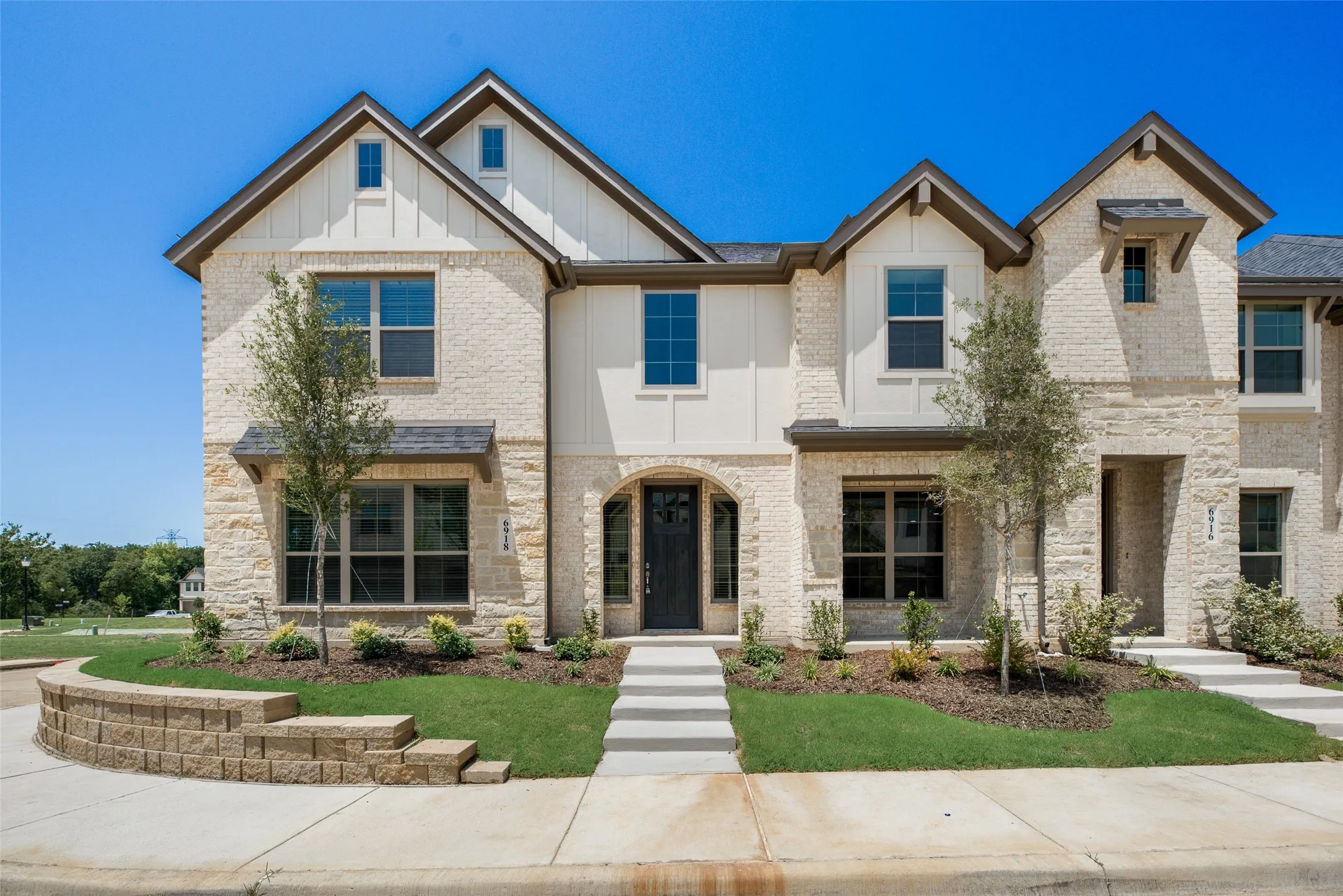 Townhouse For Rent in Tarrant County , 6918 Yellow Hammer Way, Arlington, Texas 76001, 3 Bedroom, 3 Bathroom, 2 Garage spaces, 1,860 Sqft, built in 2026, mls#21342589, Real Estate Agent in Arlington, Homes For Rent in Tarrant county, Homes For Rent in Arlington, Realtor in Arlington Texas, Real Estate Brokerage Independent Realty Texas, Luminita Cordes Realtor