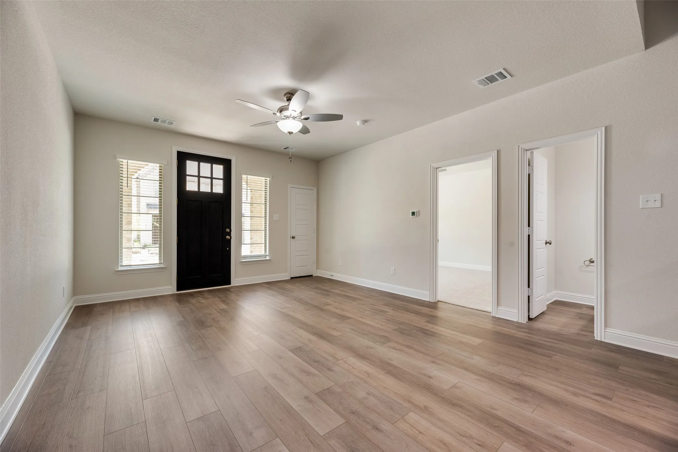 Townhouse For Rent in Tarrant County , 6918 Yellow Hammer Way, Arlington, Texas 76001, 3 Bedroom, 3 Bathroom, 2 Garage spaces, 1,860 Sqft, built in 2026, mls#21342589, Real Estate Agent in Arlington, Homes For Rent in Tarrant county, Homes For Rent in Arlington, Realtor in Arlington Texas, Real Estate Brokerage Independent Realty Texas, Luminita Cordes Realtor