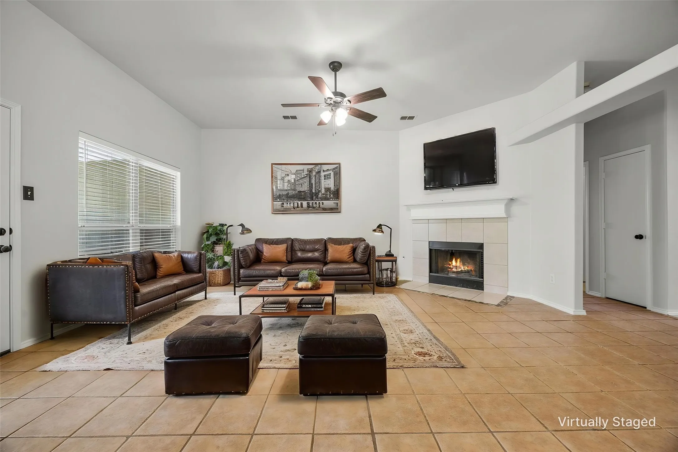 Single Family Residence For Rent in Collin County , 9313 Norfolk Lane, Mc Kinney, Texas 75071, 3 Bedroom, 2 Bathroom, 2 Garage spaces, 1,604 Sqft, built in 2001, mls#21297704, Real Estate Agent in Mc Kinney, Homes For Rent in Collin county, Homes For Rent in Mc Kinney, Realtor in Mc Kinney Texas, Real Estate Brokerage Independent Realty Texas, Luminita Cordes Realtor