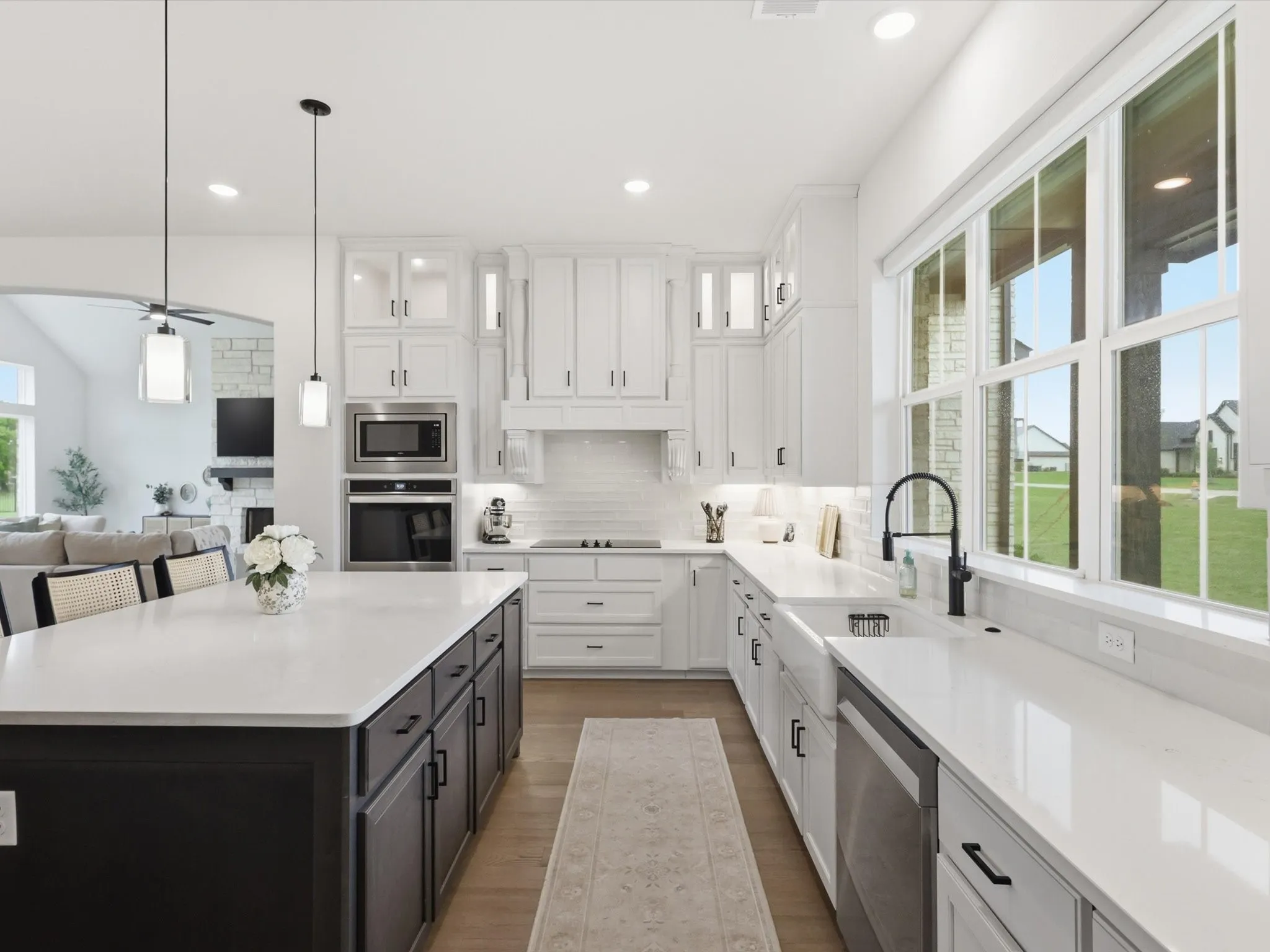Single Family Residence For Sale in Grayson County , 300 Waterview Drive, Gunter, Texas 75058, 4 Bedroom, 3 Bathroom, 3 Garage spaces, 2,784 Sqft, built in 2023, mls#21342220, Real Estate Agent in Gunter, Homes For Sale in Grayson county, Homes For Sale in Gunter, Realtor in Gunter Texas, Real Estate Brokerage Independent Realty Texas, Luminita Cordes Realtor