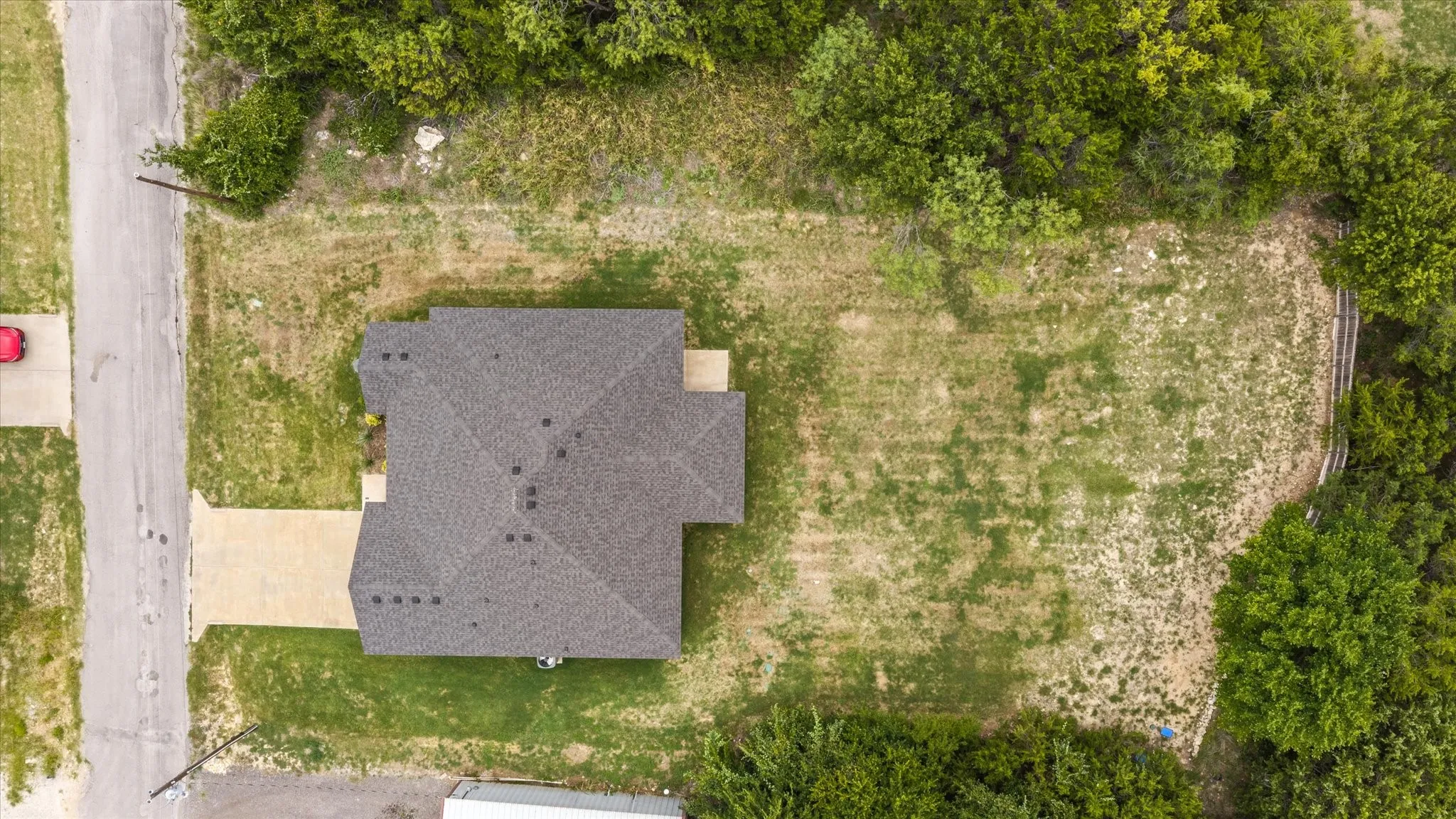 Property with a large lot and a newly constructed home
