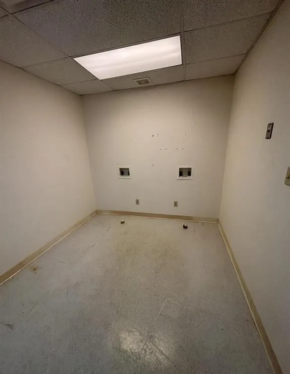 Office For Sale in Camp County , 133 Jefferson, Pittsburg, Texas 75686, 0, 0, Garage spaces, 0 Sqft, built in 1902, mls#21342622, Real Estate Agent in Pittsburg, Homes For Sale in Camp county, Homes For Sale in Pittsburg, Realtor in Pittsburg Texas, Real Estate Brokerage Independent Realty Texas, Luminita Cordes Realtor