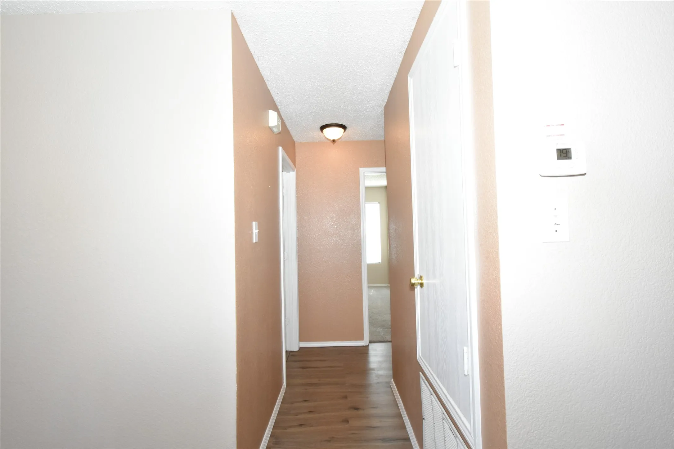 Single Family Residence For Rent in Tarrant County , 1130 Seneca Drive, Arlington, Texas 76017, 3 Bedroom, 2 Bathroom, 2 Garage spaces, 1,868 Sqft, built in 2003, mls#21321916, Real Estate Agent in Arlington, Homes For Rent in Tarrant county, Homes For Rent in Arlington, Realtor in Arlington Texas, Real Estate Brokerage Independent Realty Texas, Luminita Cordes Realtor