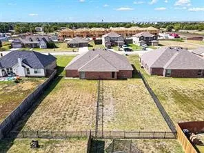 Duplex For Rent in Grayson County , 514 Harris Street, Gunter, Texas 75058, 3 Bedroom, 2 Bathroom, 2 Garage spaces, 1,136 Sqft, built in 2009, mls#21342629, Real Estate Agent in Gunter, Homes For Rent in Grayson county, Homes For Rent in Gunter, Realtor in Gunter Texas, Real Estate Brokerage Independent Realty Texas, Luminita Cordes Realtor