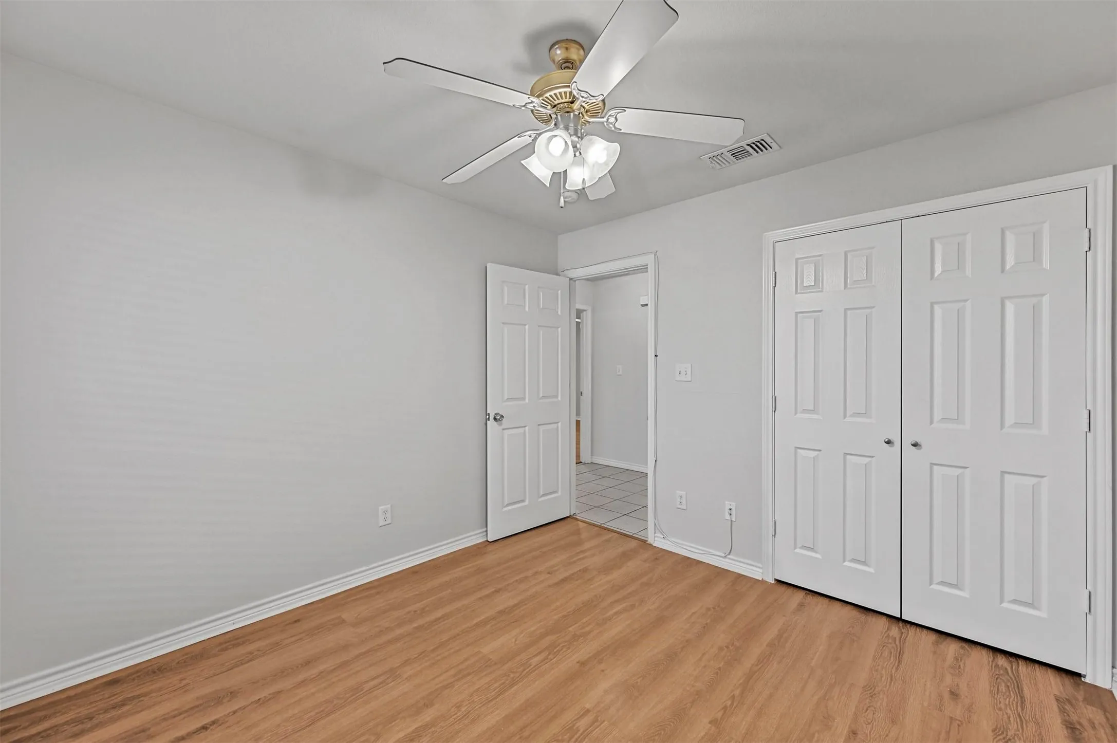 Duplex For Rent in Grayson County , 514 Harris Street, Gunter, Texas 75058, 3 Bedroom, 2 Bathroom, 2 Garage spaces, 1,136 Sqft, built in 2009, mls#21342629, Real Estate Agent in Gunter, Homes For Rent in Grayson county, Homes For Rent in Gunter, Realtor in Gunter Texas, Real Estate Brokerage Independent Realty Texas, Luminita Cordes Realtor