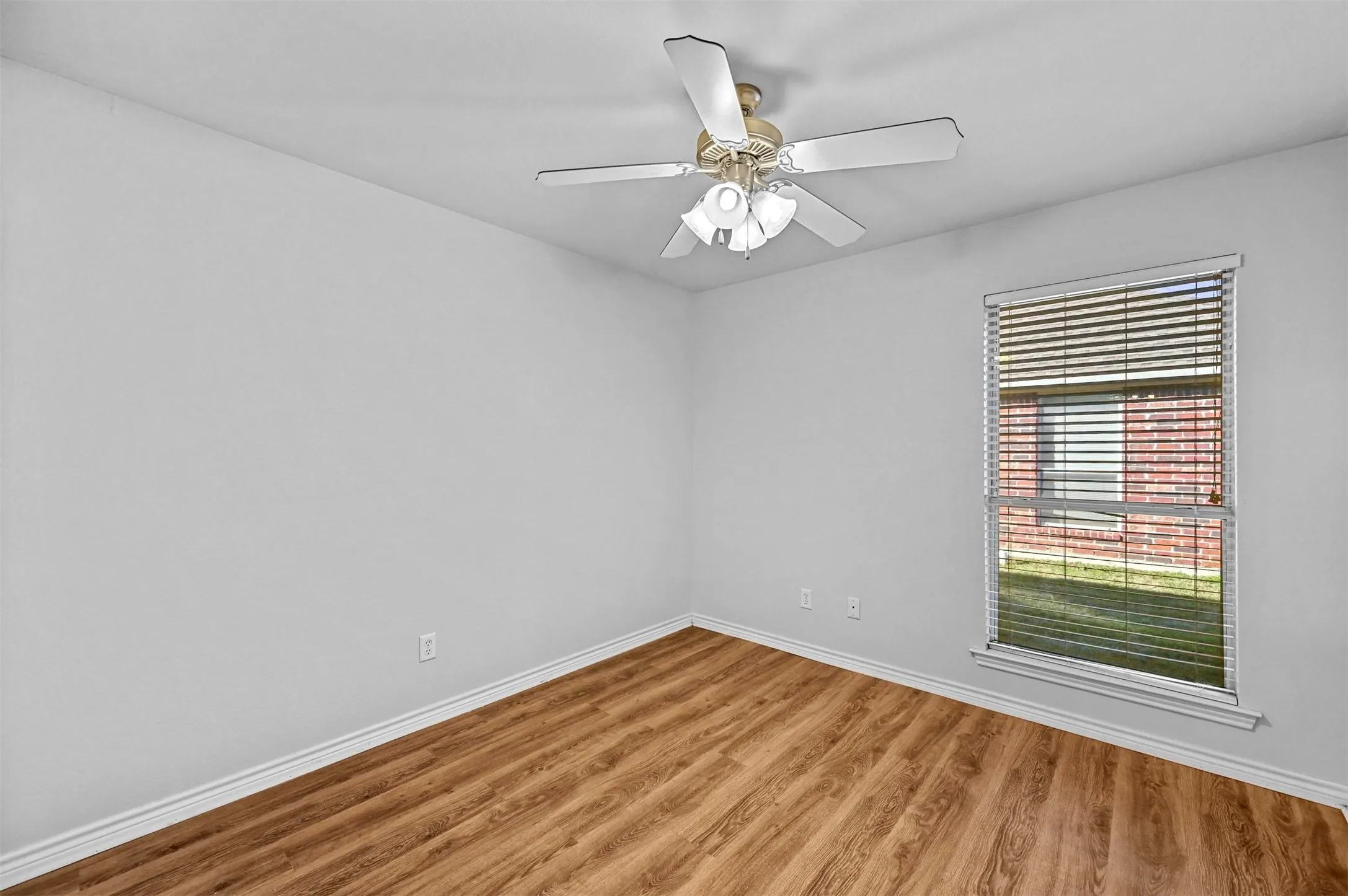 Duplex For Rent in Grayson County , 514 Harris Street, Gunter, Texas 75058, 3 Bedroom, 2 Bathroom, 2 Garage spaces, 1,136 Sqft, built in 2009, mls#21342629, Real Estate Agent in Gunter, Homes For Rent in Grayson county, Homes For Rent in Gunter, Realtor in Gunter Texas, Real Estate Brokerage Independent Realty Texas, Luminita Cordes Realtor
